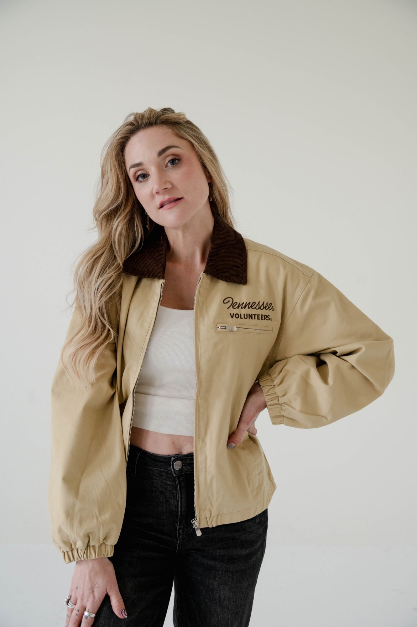 Game Day Social Adult Tennessee Volunteers Tan Barn Jacket