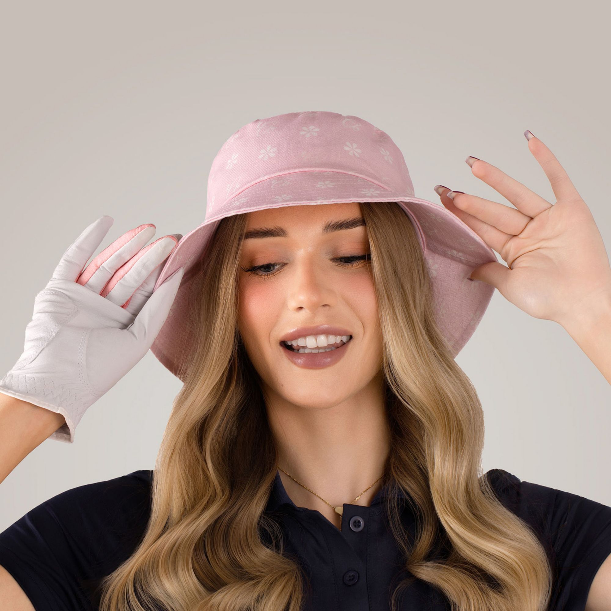 Glove It Women's Golf Bucket Hat