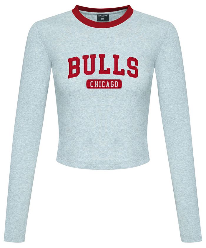 Hype and Vice Women's Chicago Bulls Wordmark Crop Long Sleeve Shirt