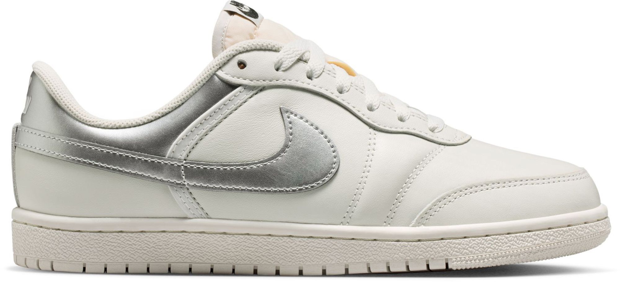 Air Jordan Skyline Low Women's Shoes