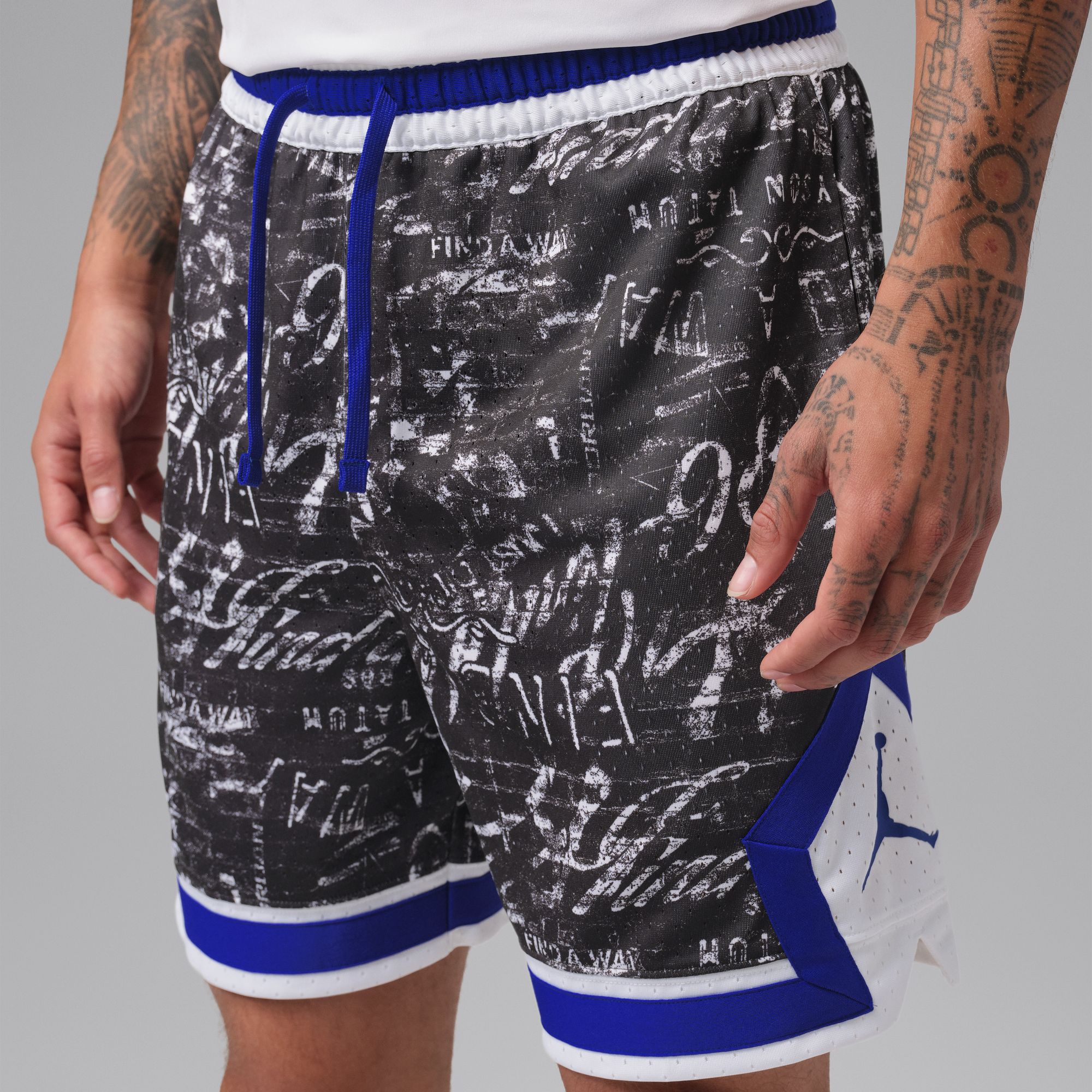 Nike Men's Jayson Tatum Sport Dri-FIT Diamond Basketball Shorts