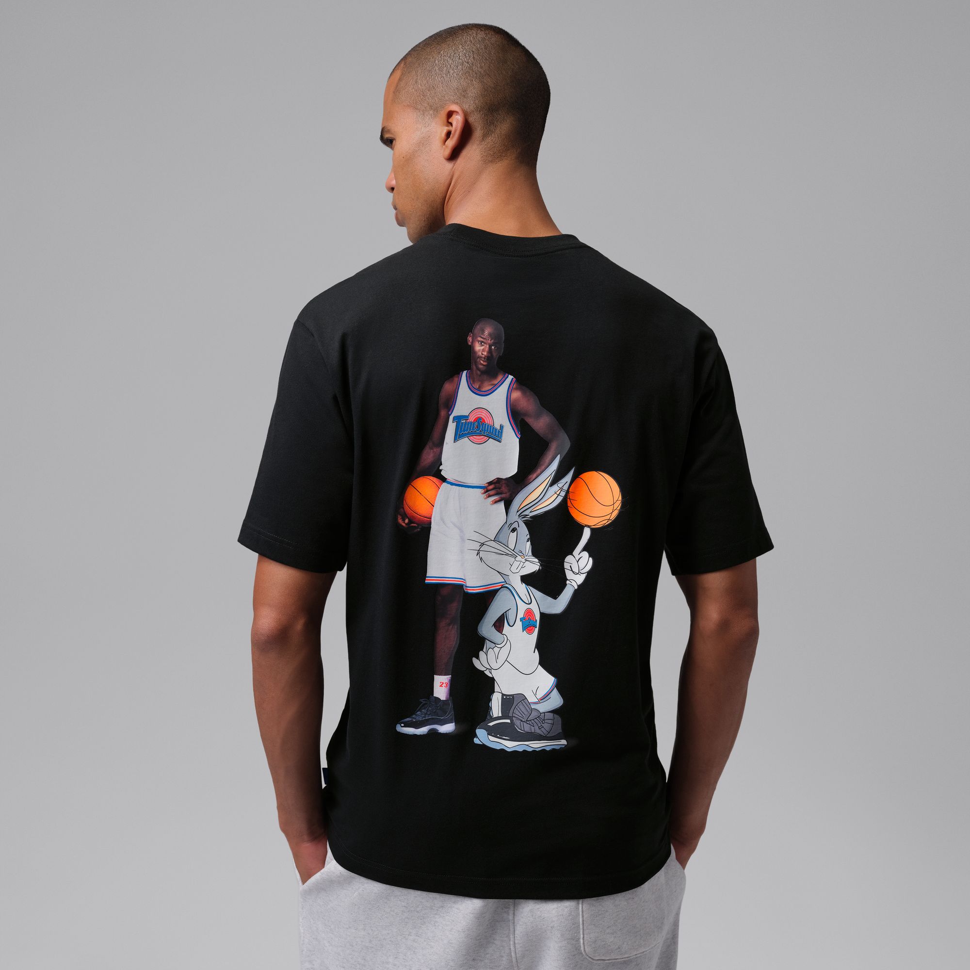 Jordan Men's Brooklyn Space Jam Graphic Crew-Neck T-Shirt T-Shirt, Large, Black