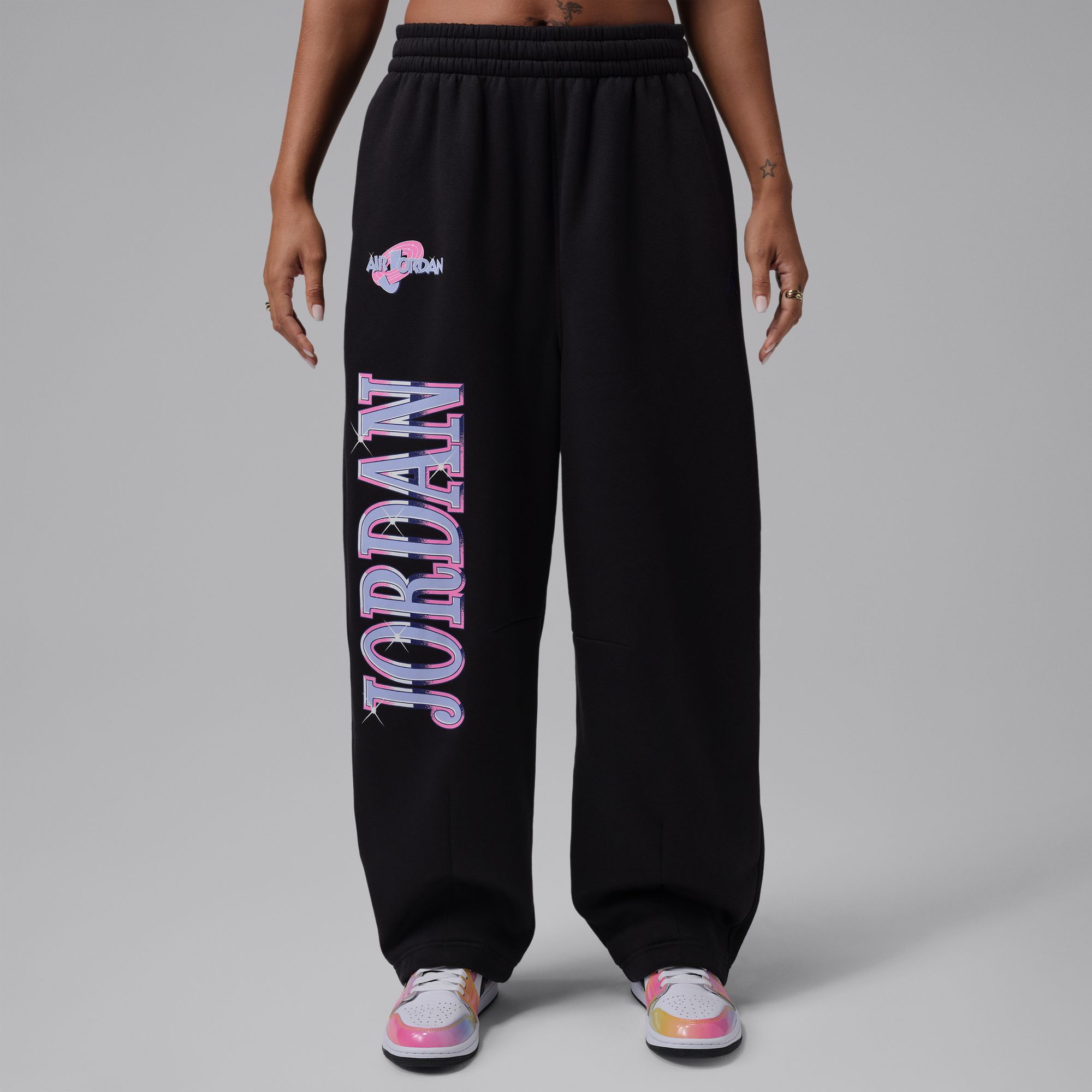 Jordan Women's Space Jam Brooklyn Fleece Pants, Large, Black