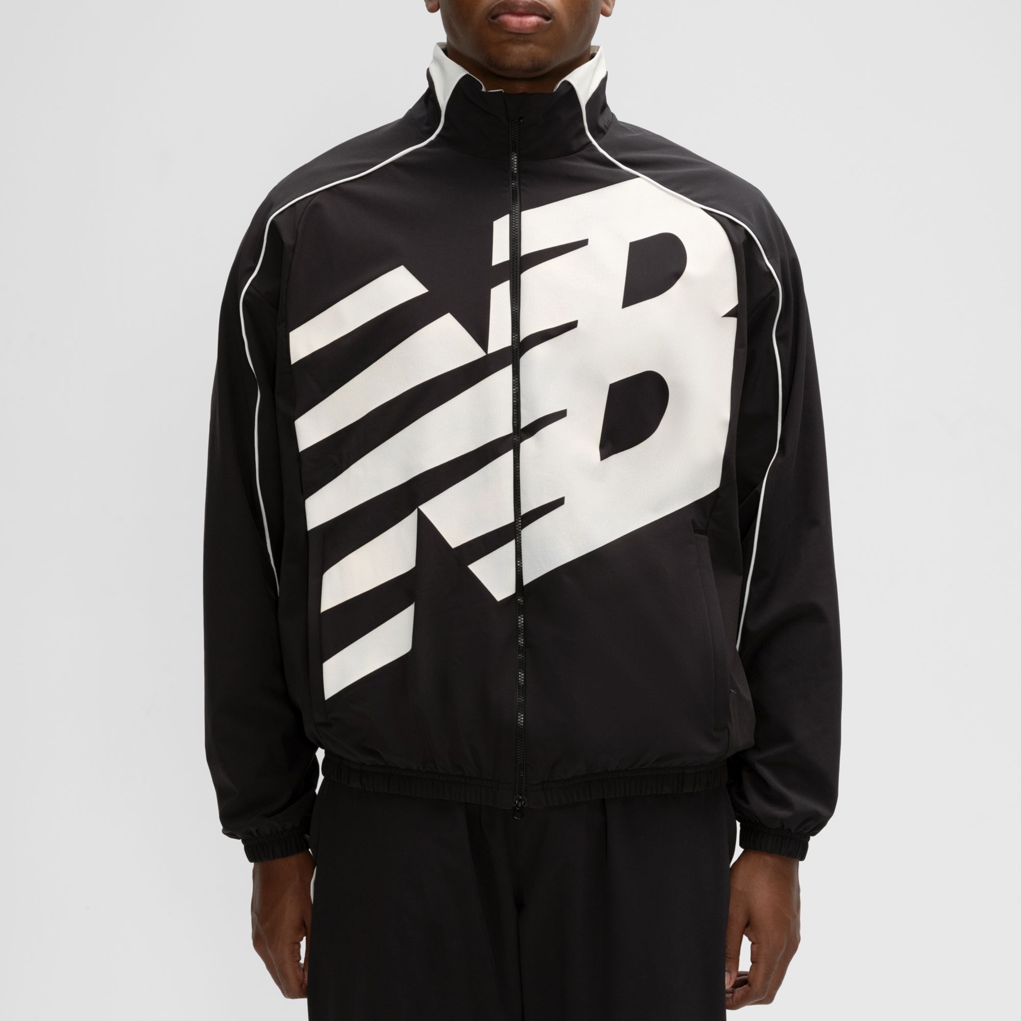 New Balance Men's Basketball Oversized Printed Woven Jacket