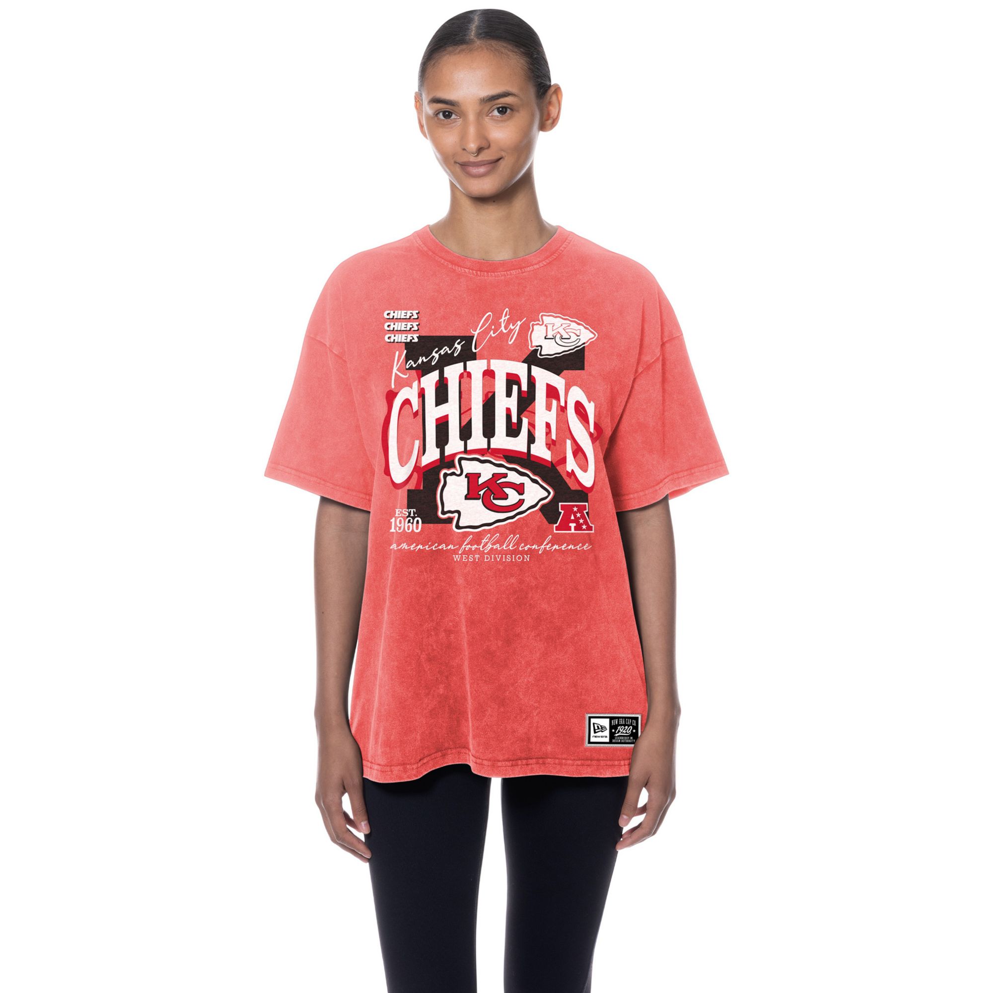 New Era Women's Kansas City Chiefs Red Oversized Acid Washed T-Shirt