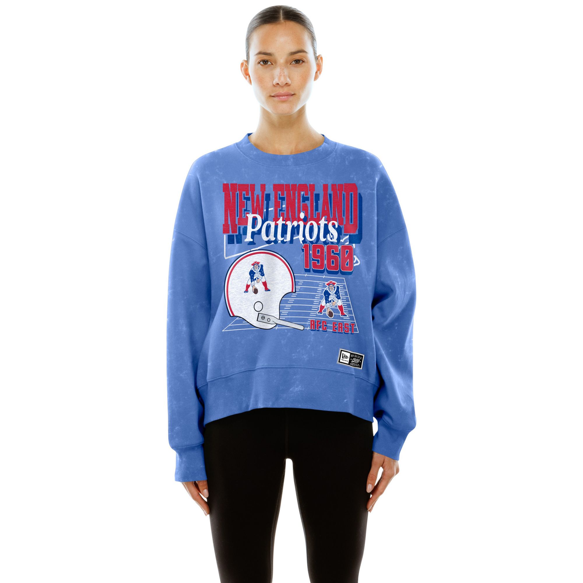 New Era Women's New England Patriots Blue Washed Crewneck Sweatshirt