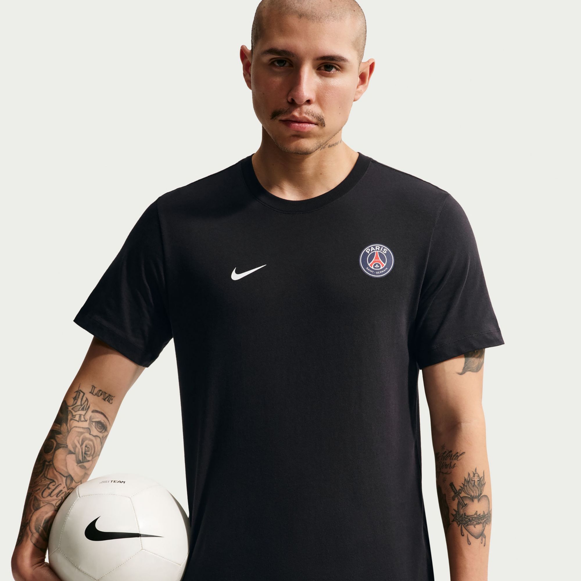 Nike Adult Paris Saint-Germain FC Black T-Shirt