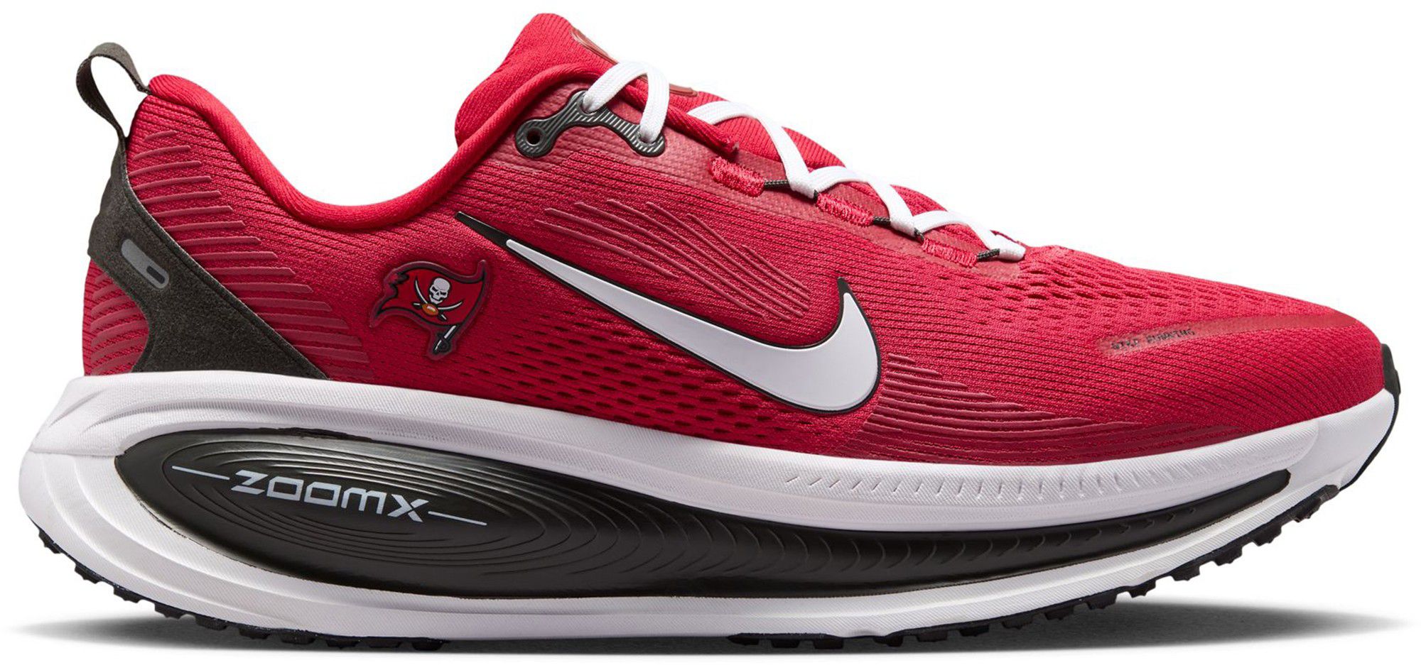 Nike Vomero 18 Bucaneers Running Shoes