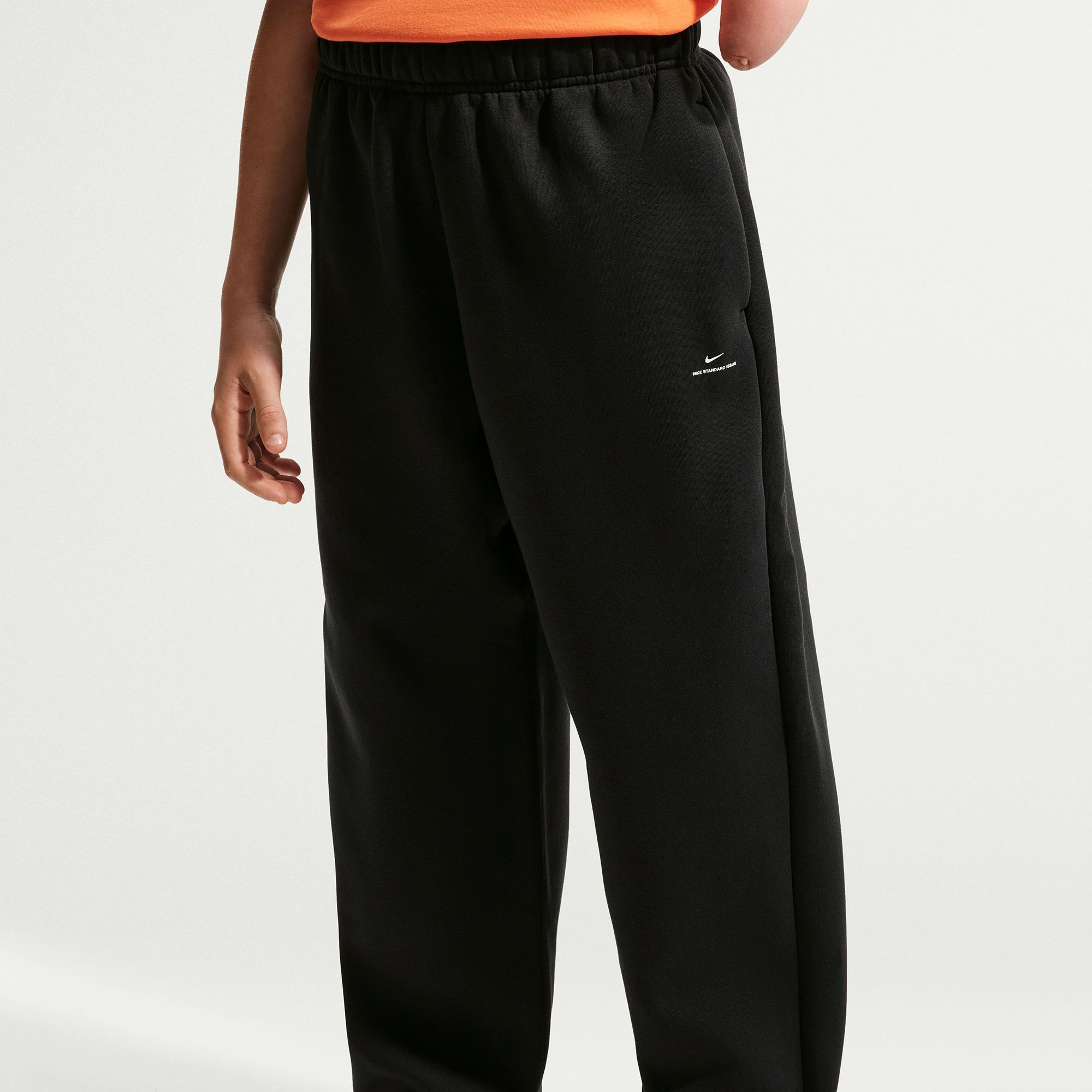 Nike Kids' Standard Issue Therma-FIT Fleece Pants