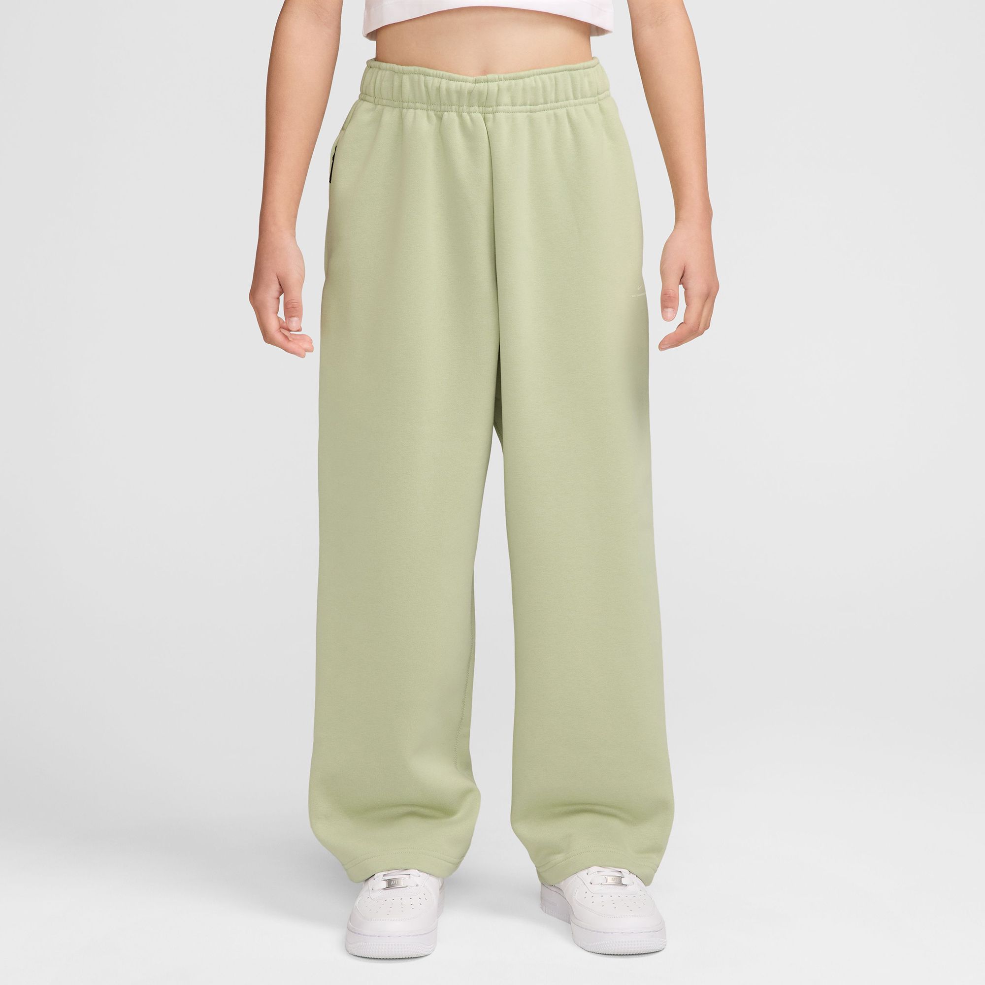 Nike Kids' Standard Issue Therma-FIT Fleece Pants