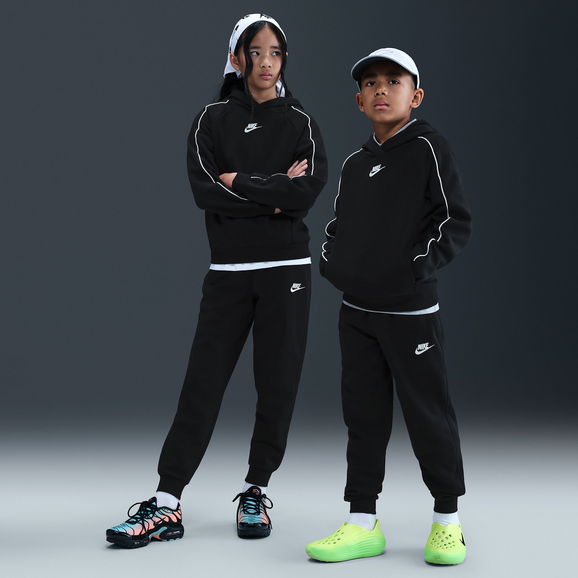 Nike Kids' Sportswear Club Fleece Hoodie Track Suit