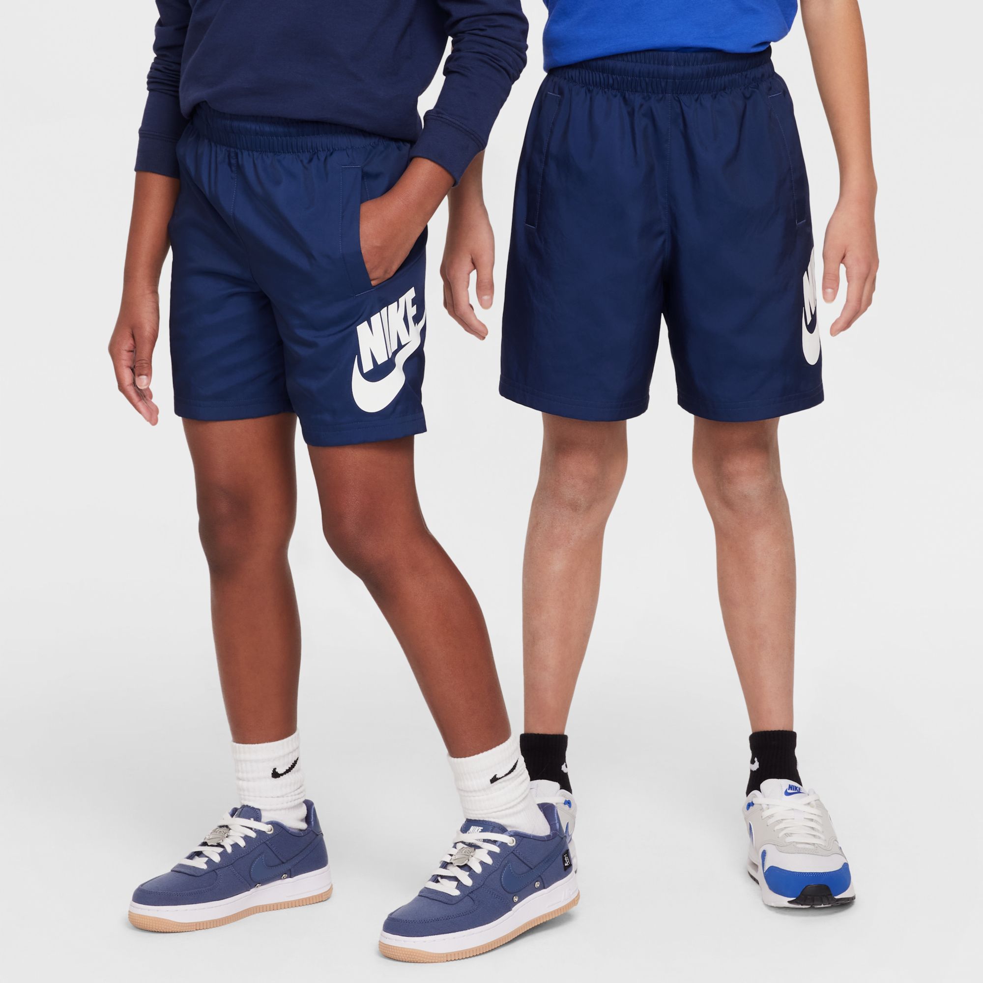 Nike Kids' Sportswear Club Woven 6" Short