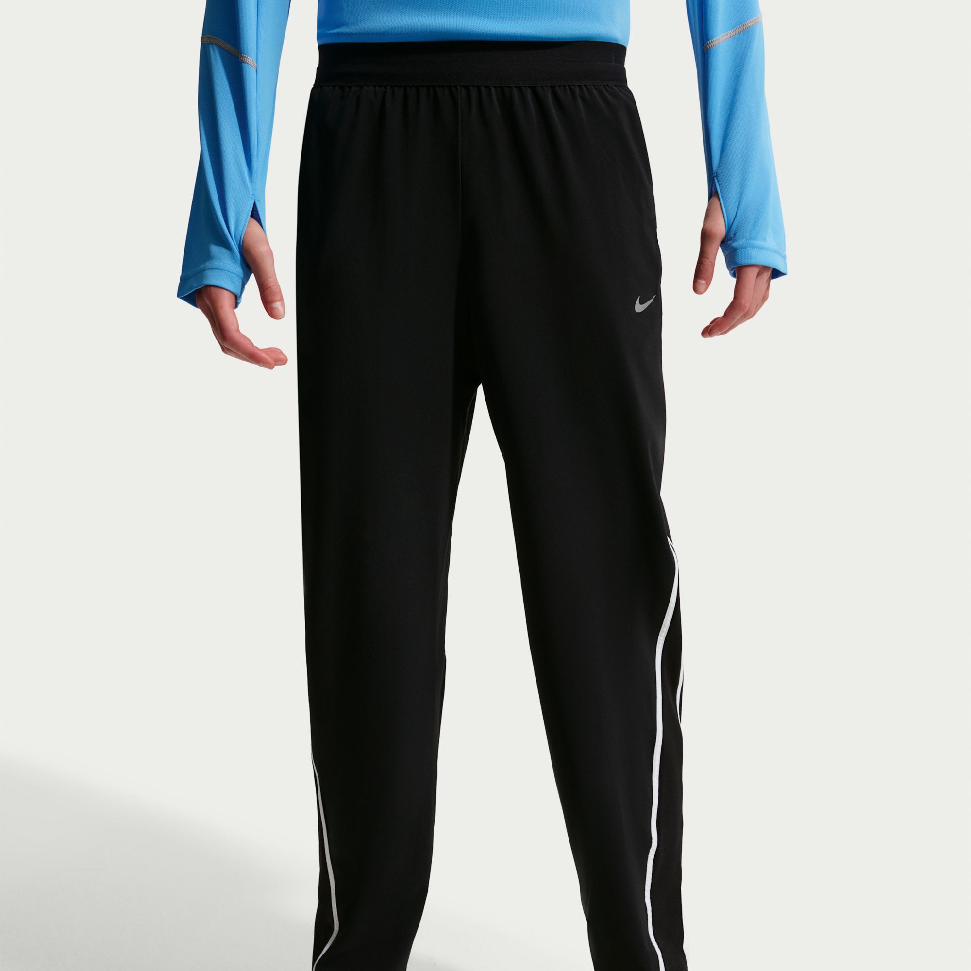 Nike Girls' Tempo Mid-Rise Woven 7/8 Pant