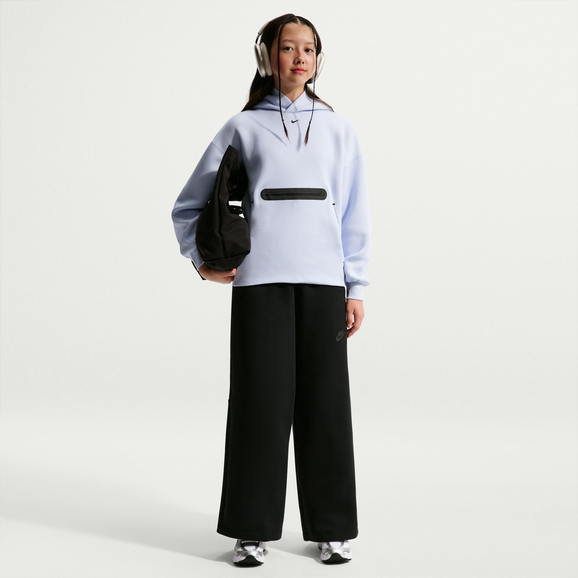 Nike Girls' Tech Fleece Wide Leg Pant