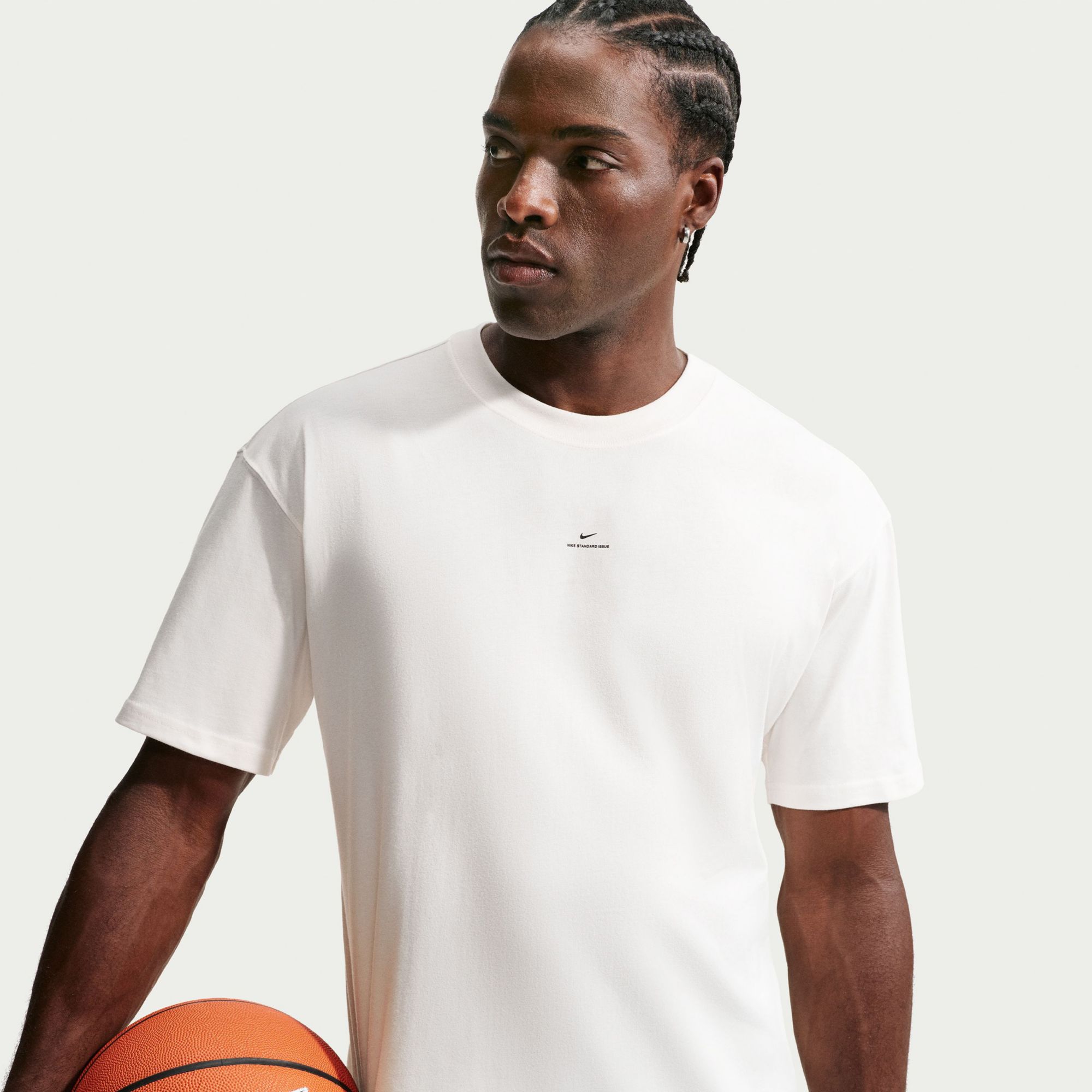 Nike Men's Dri-FIT Standard Issue Basketball T-Shirt - White