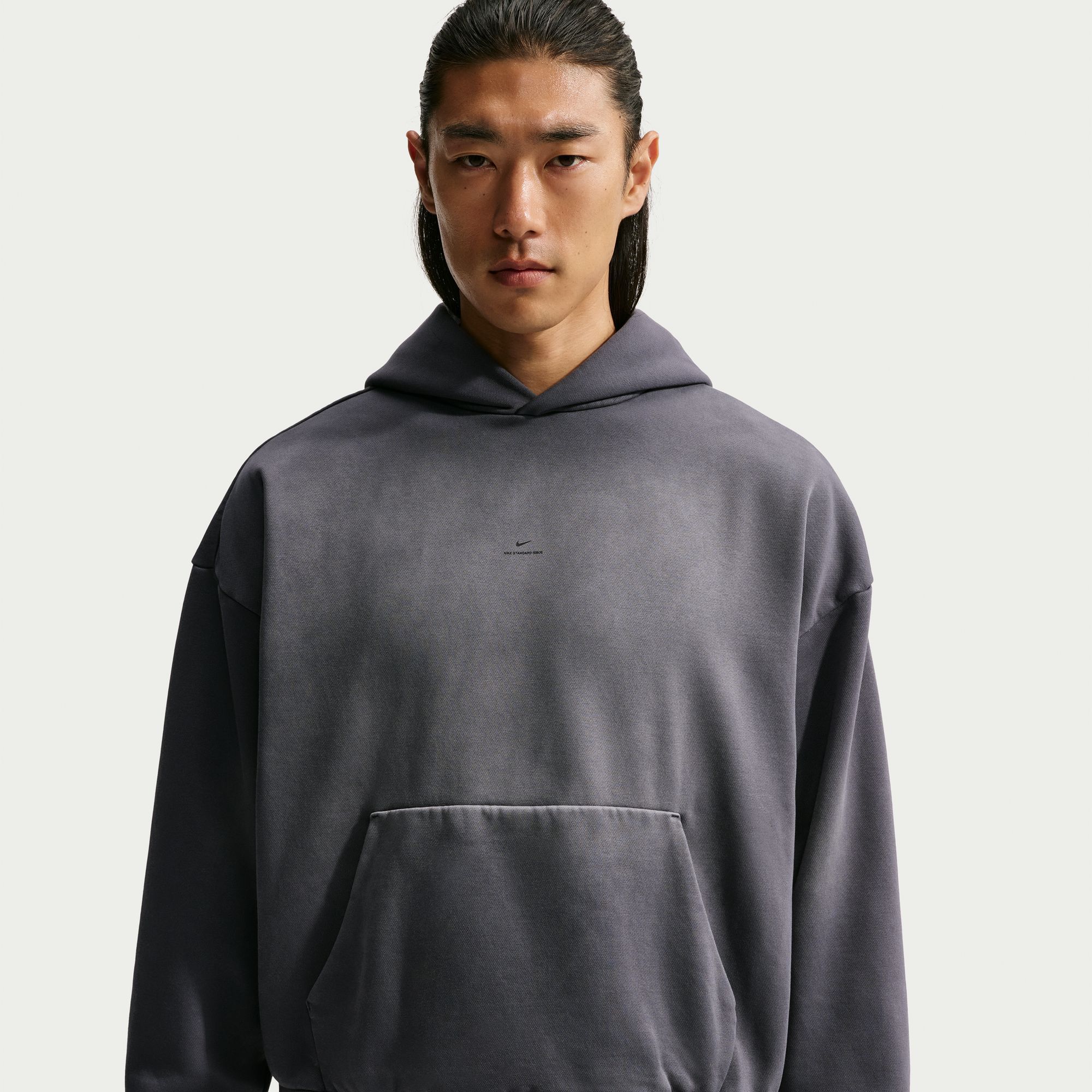 Nike Men's Standard Issue Brushed Heavy Pullover Washed Basketball Hoodie