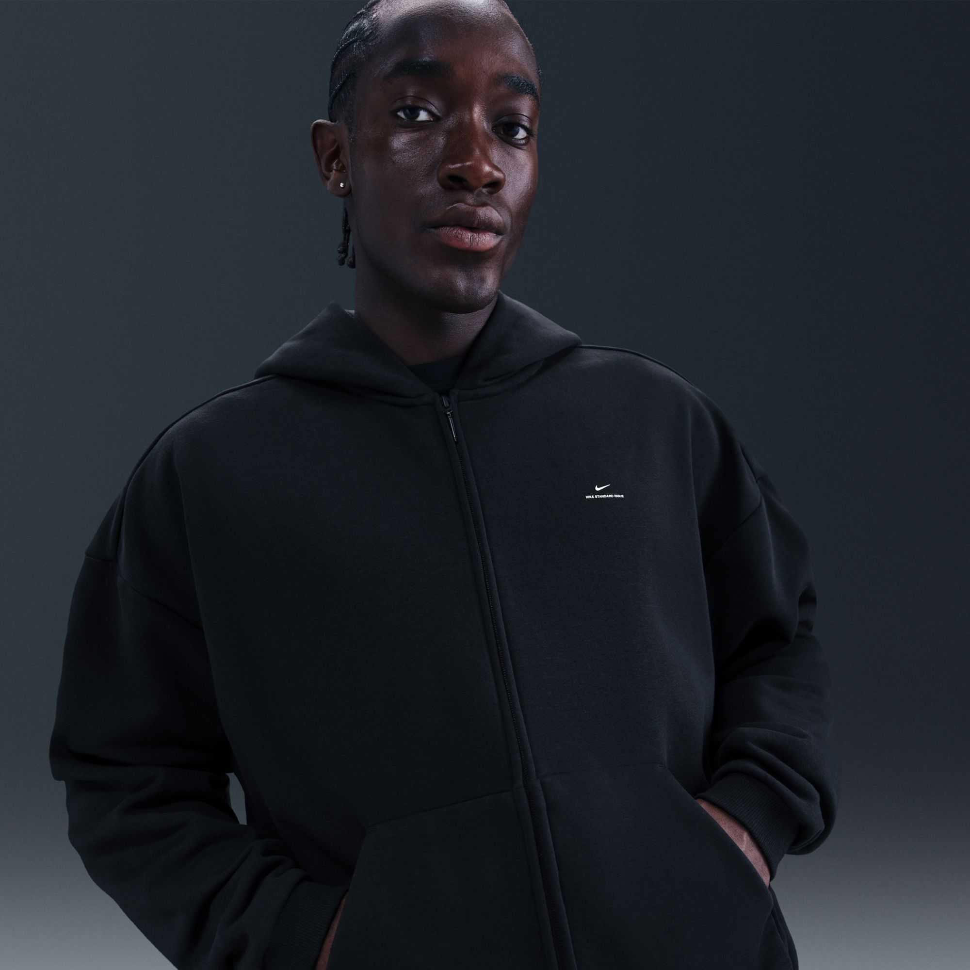 Nike Men's Therma-FIT Standard Issue Boxy Full-Zip Hoodie