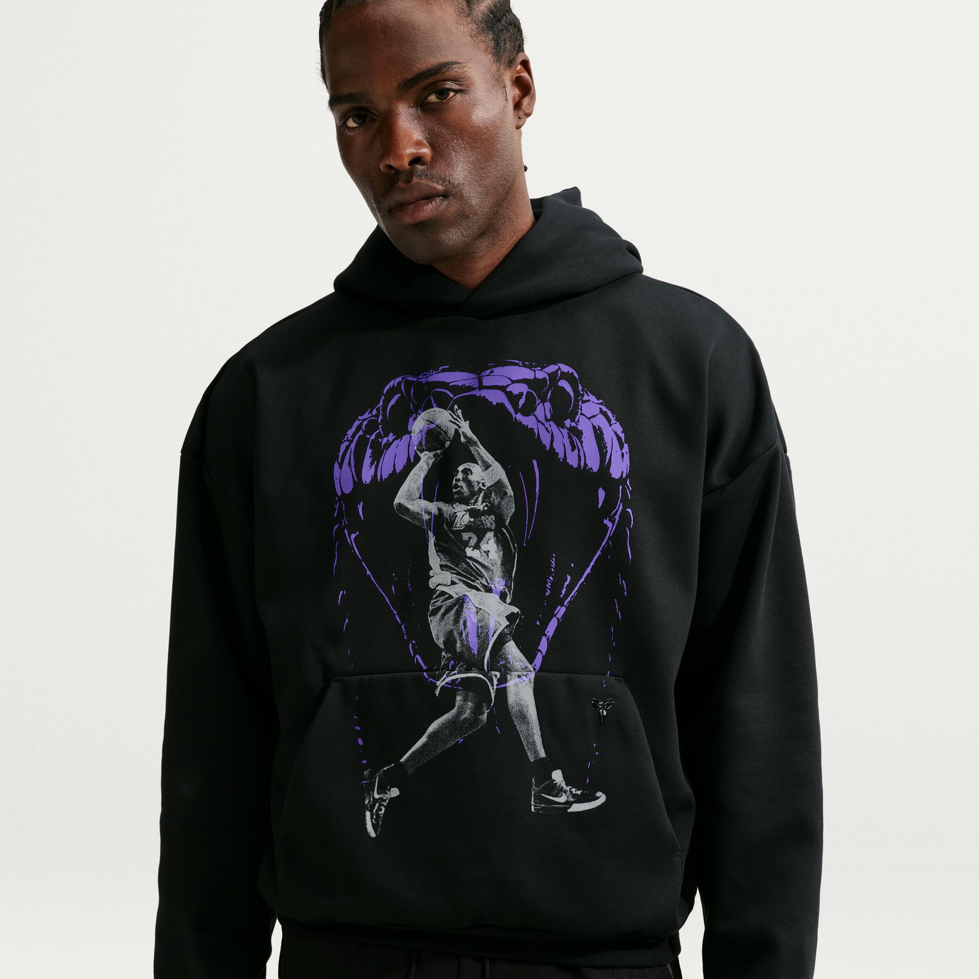 Kobe Bryant Nike Men's Standard Issue Nike Therma-FIT Basketball Hoodie