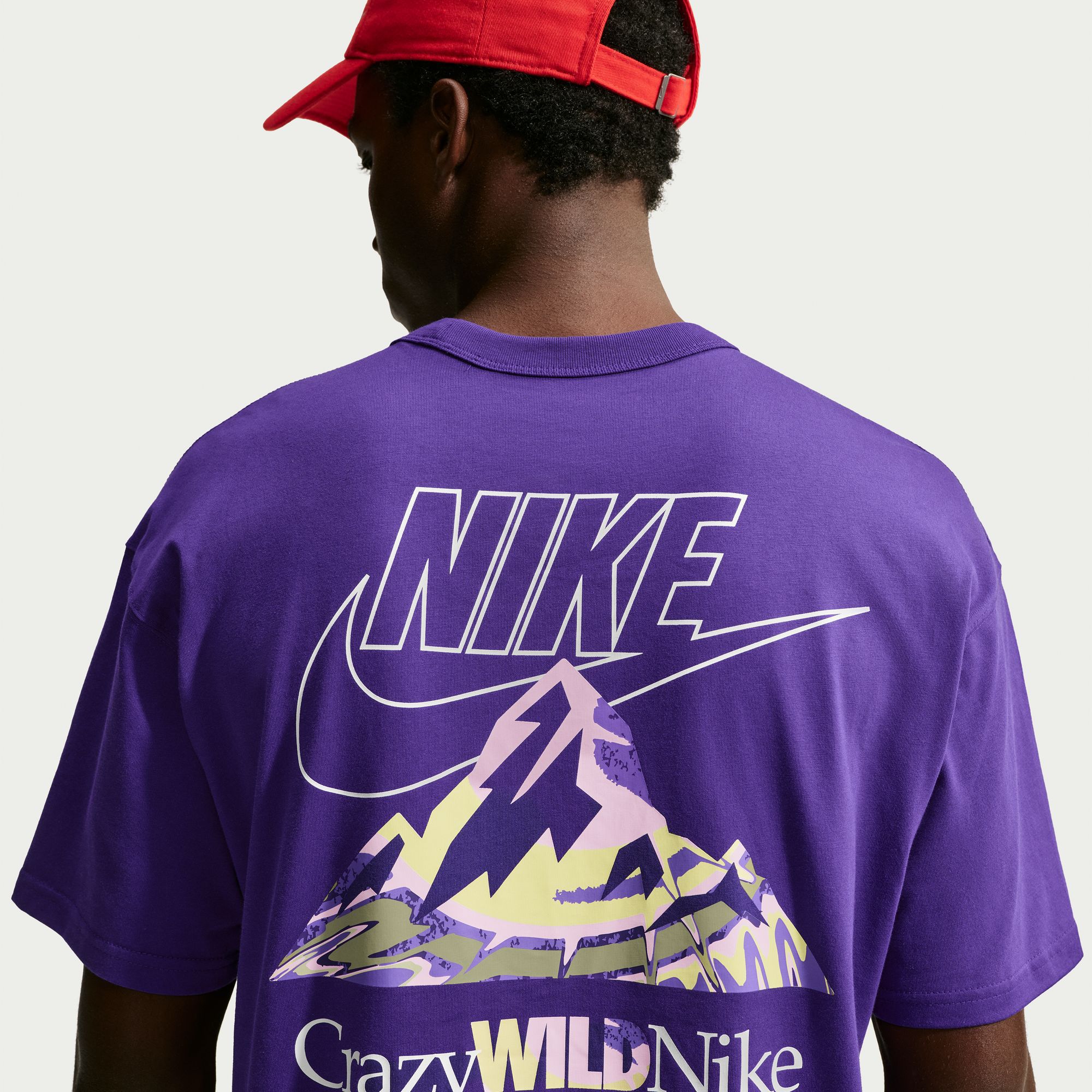 Nike Men's Sportswear Graphic T-Shirt