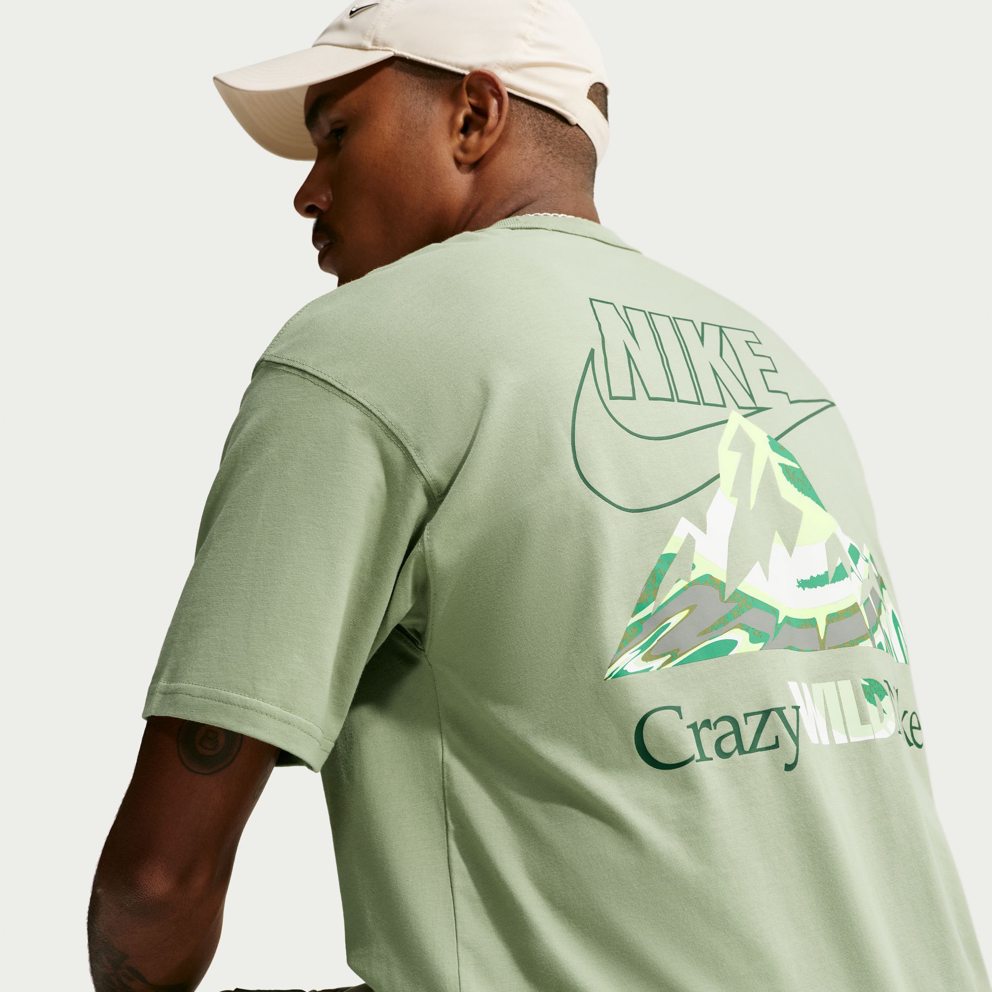 Nike Men's Sportswear Graphic T-Shirt