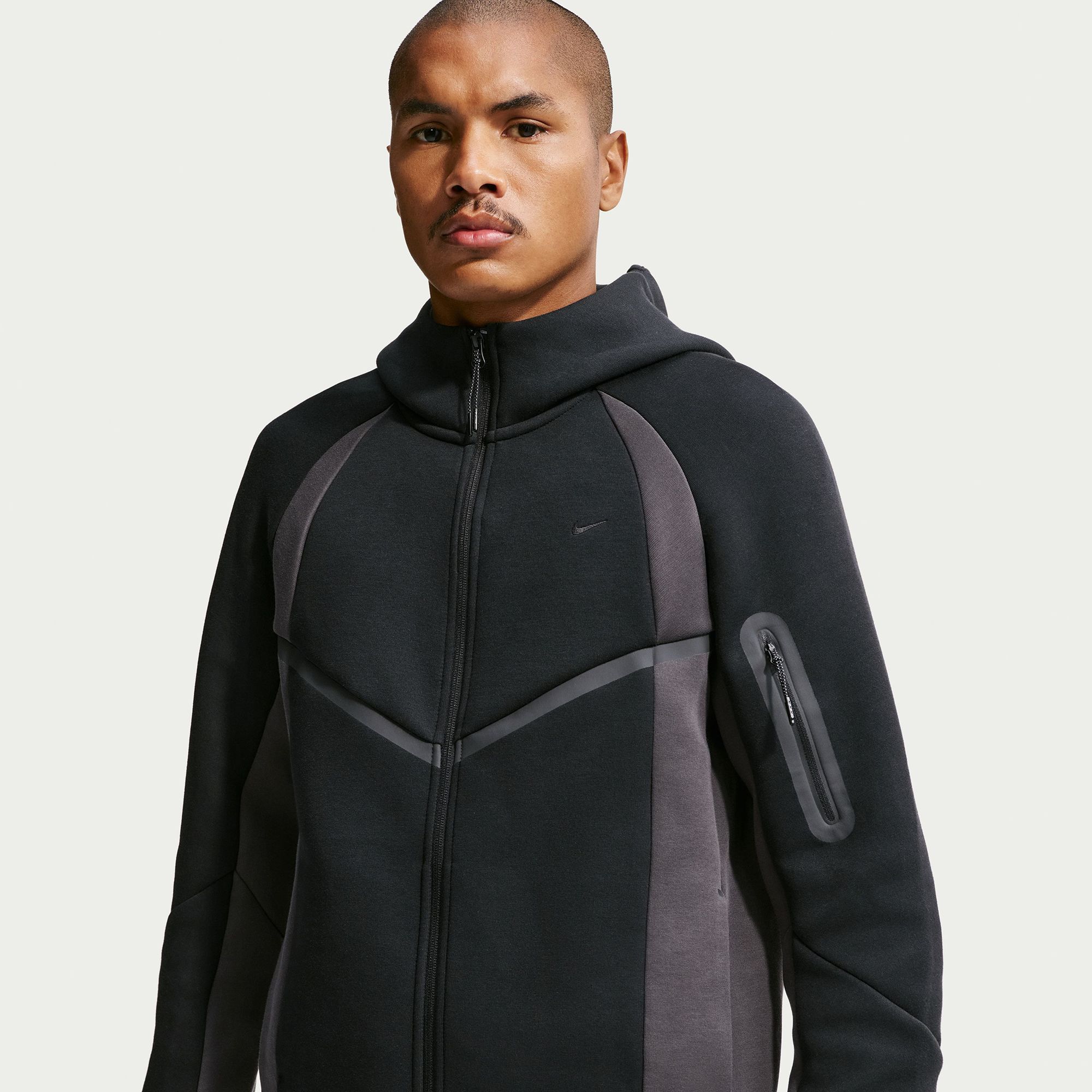 Nike Men's Tech Fleece Color Block Full-Zip Windrunner Jacket