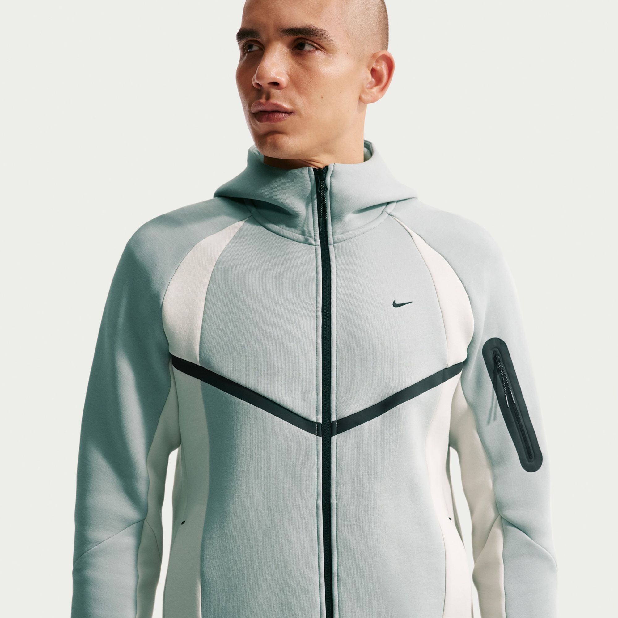 Nike Men's Tech Fleece Color Block Full-Zip Windrunner Jacket