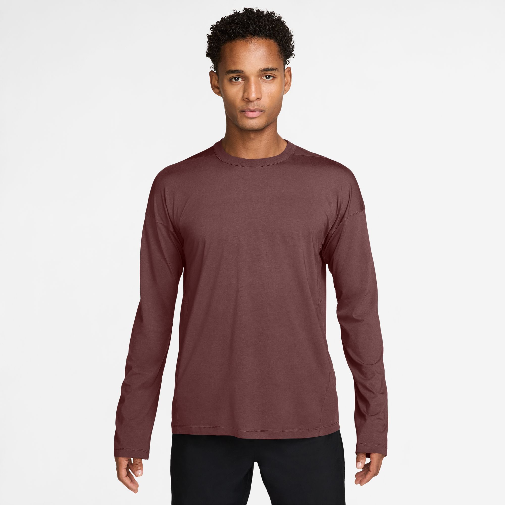 Nike Men's 24.7 ImpossiblySoft Light Dri-FIT Long-Sleeve Top