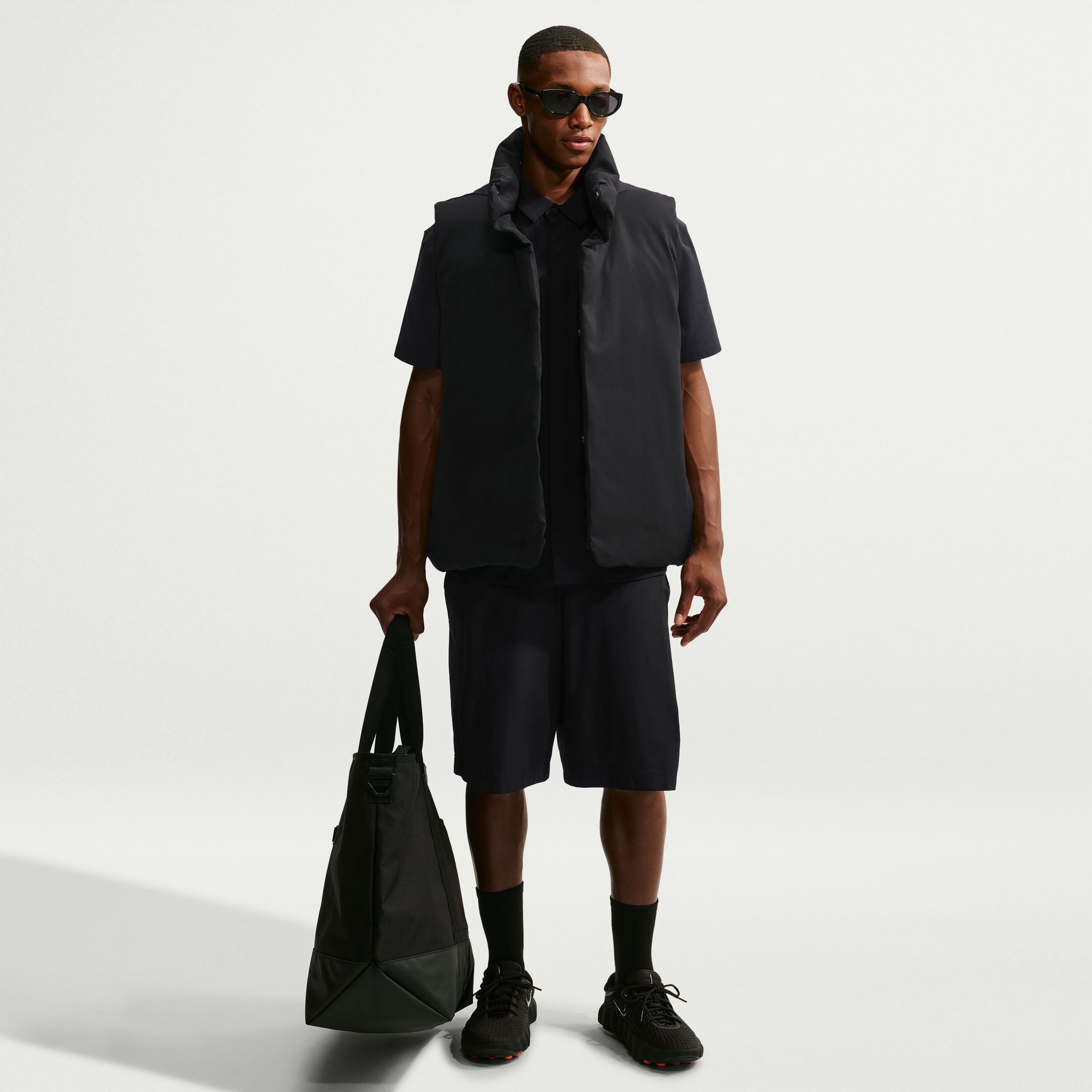 Nike Men's 24.7 OuterCalm Therma-FIT Down-Fill Vest