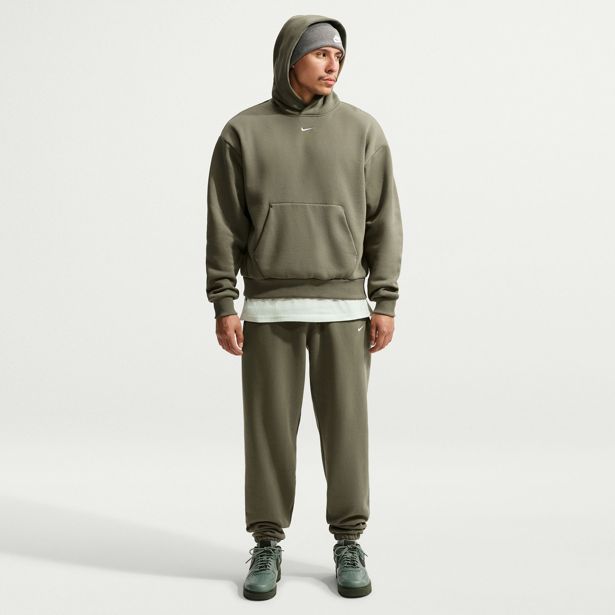 Nike Men's Solo Swoosh Fleece Cuff Pants