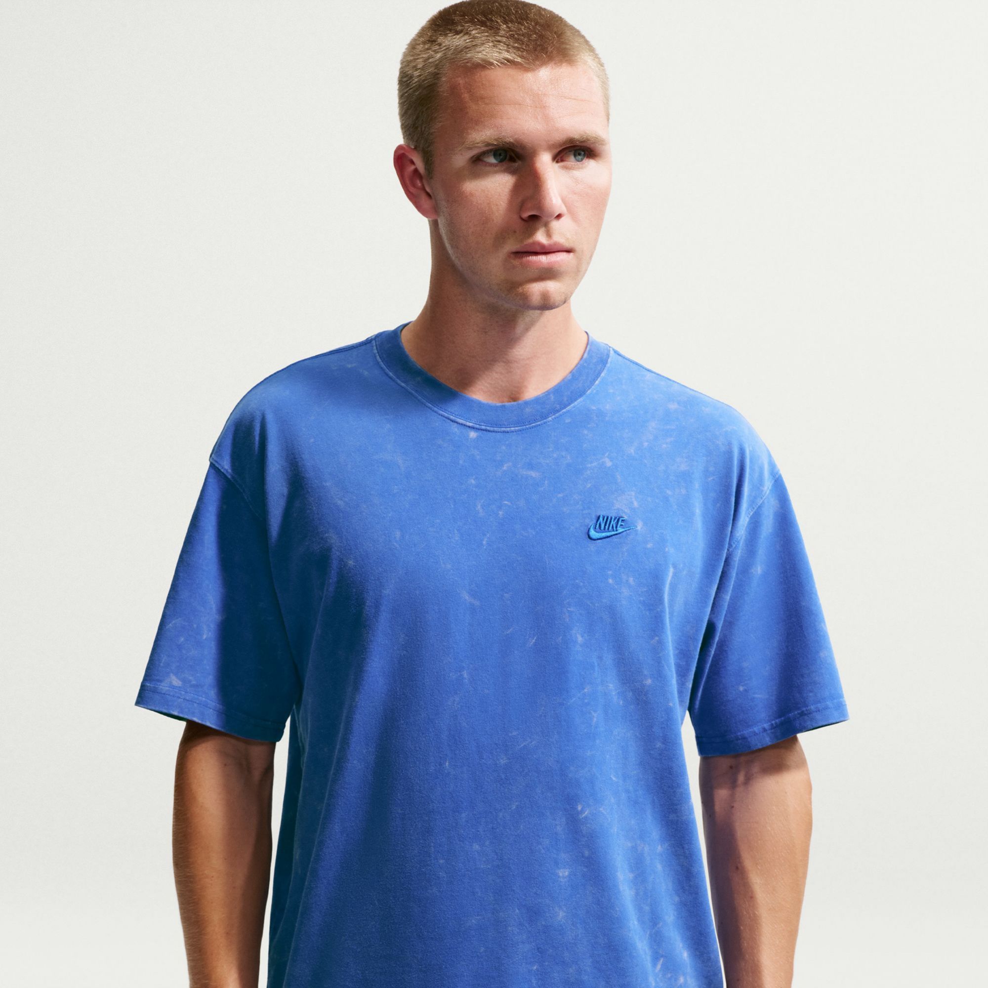 Nike Men's Sportswear Max90 Color Washed Graphic T-Shirt