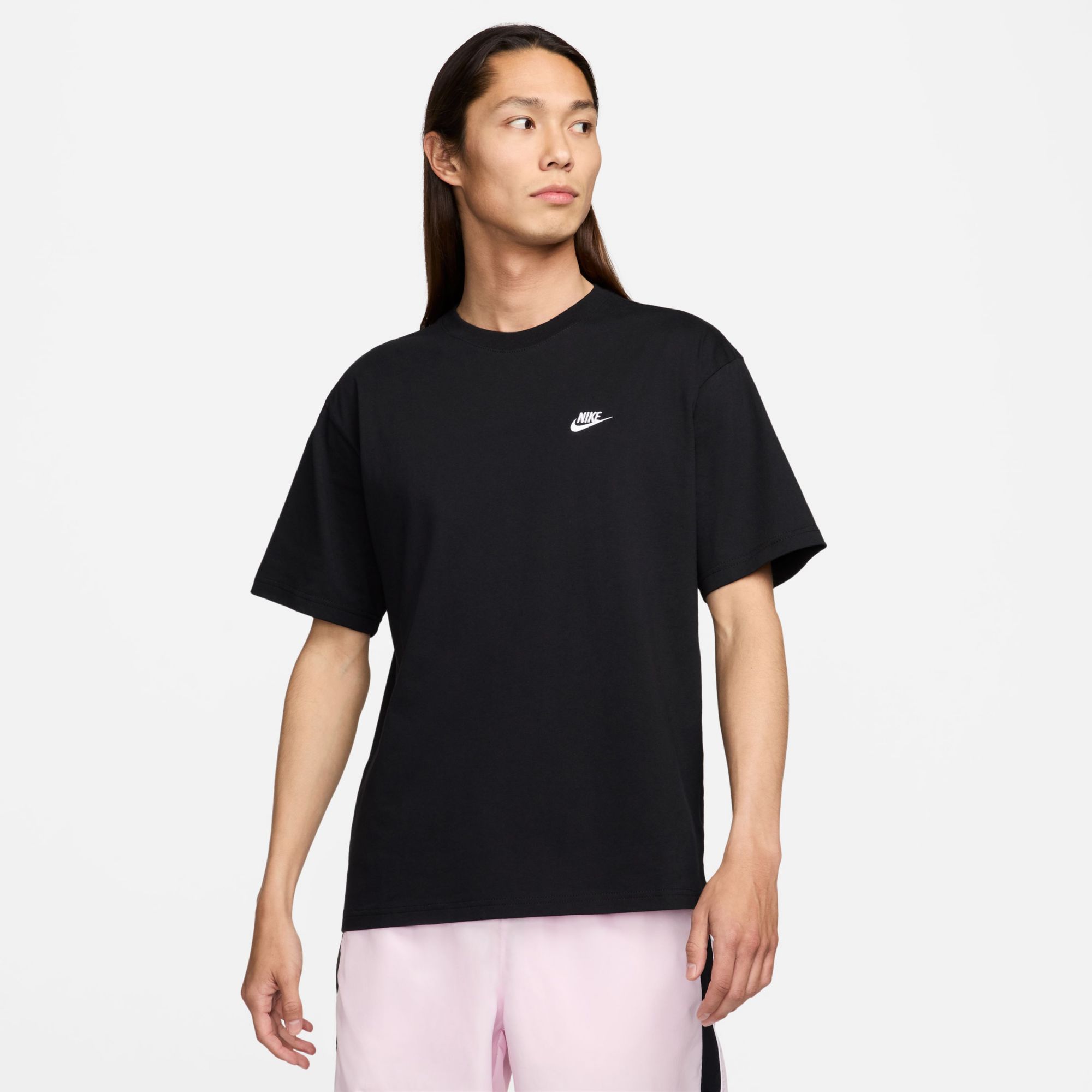 Nike Men's Sportswear Club Max T-Shirt