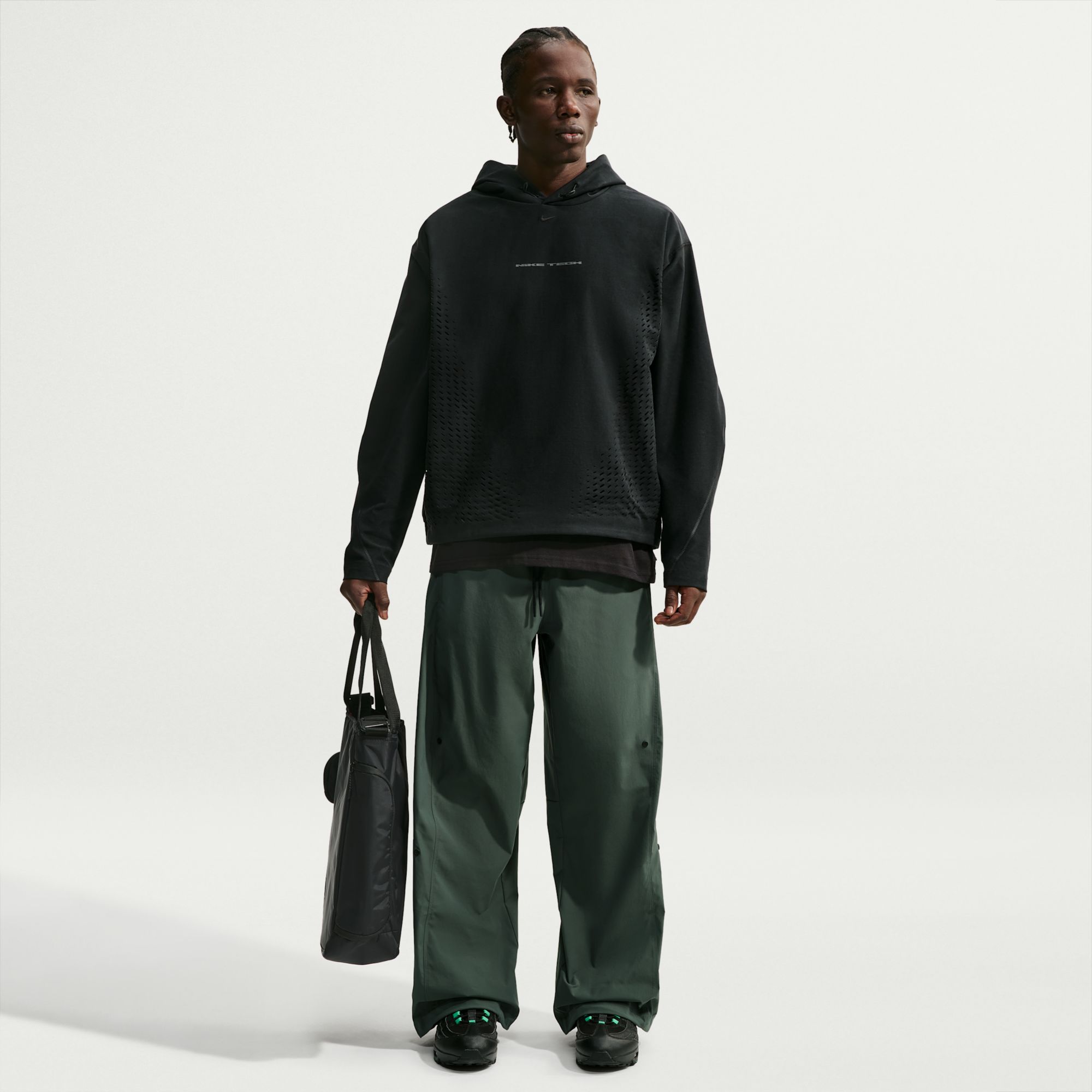 Nike Men's Tech Helios Men's Dri-FIT Pants