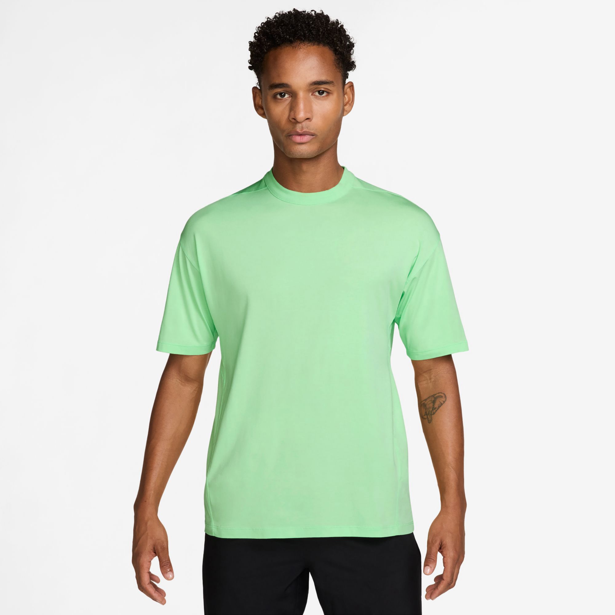 Nike Men's 24.7 ImpossiblySoft Light Dri-FIT T-Shirt