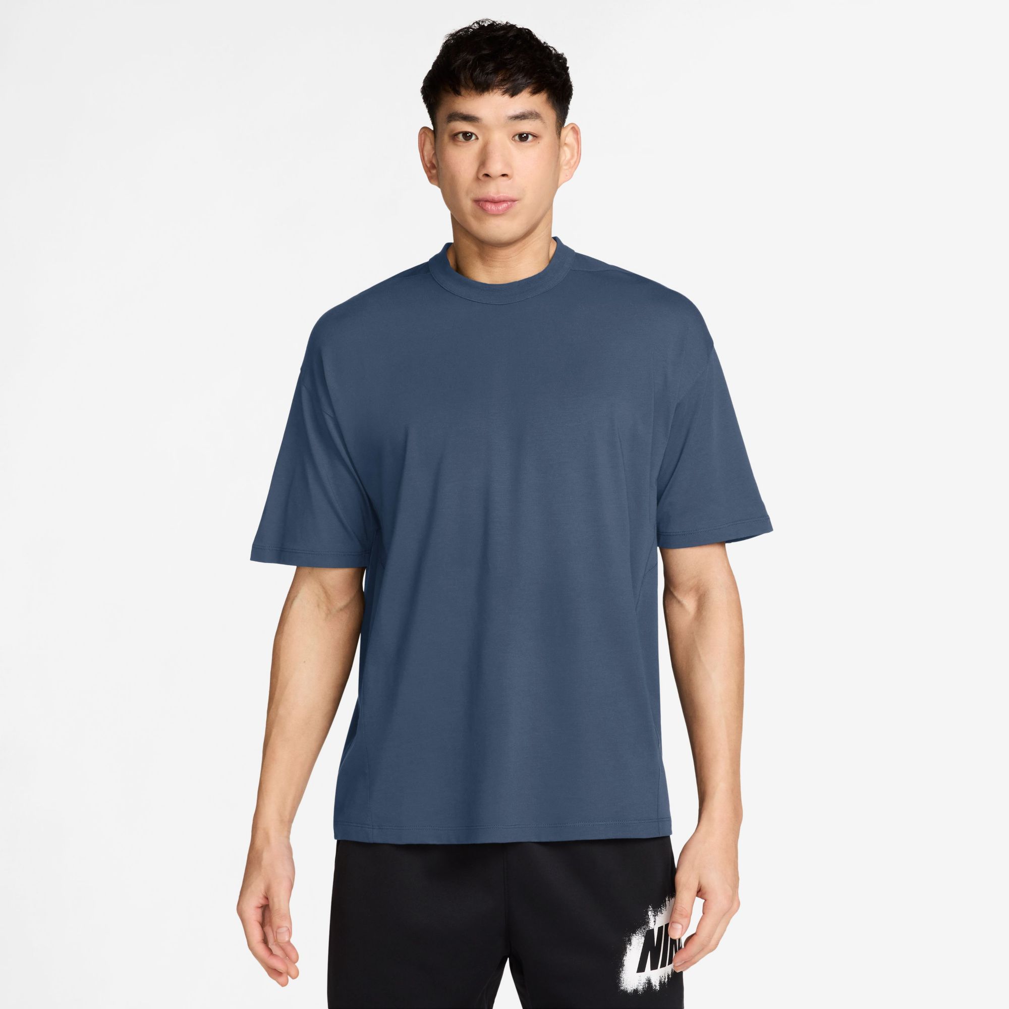 Nike Men's 24.7 ImpossiblySoft Light Dri-FIT T-Shirt