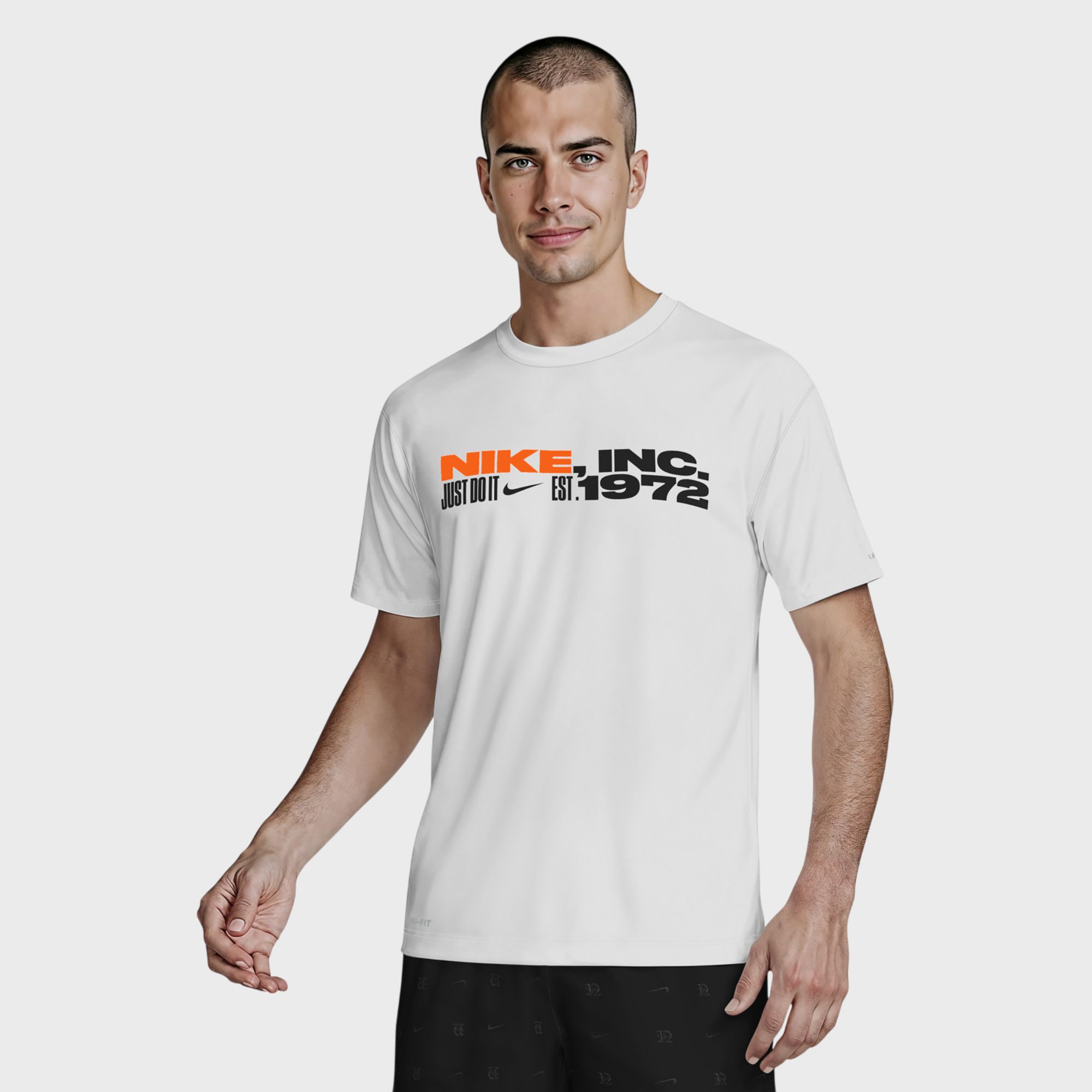 Nike Men's Dri-FIT UV Short Sleeve Hydroguard Top