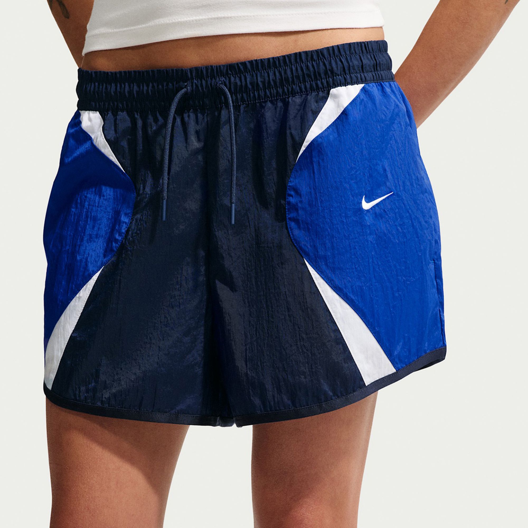 Nike Women's Sportswear Loose Mid-Rise Track Shorts