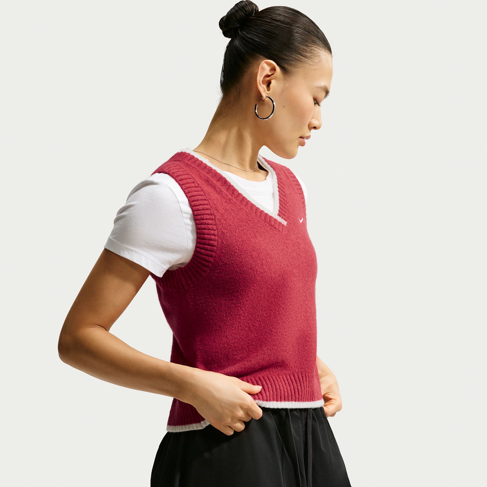 Nike Women's Sportswear Chill Knit Vest