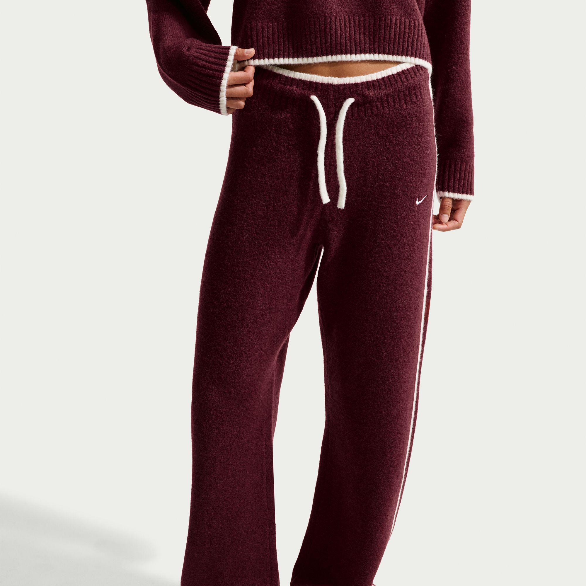 Nike Women's Sportswear Chill Knit Mid-Rise Pants