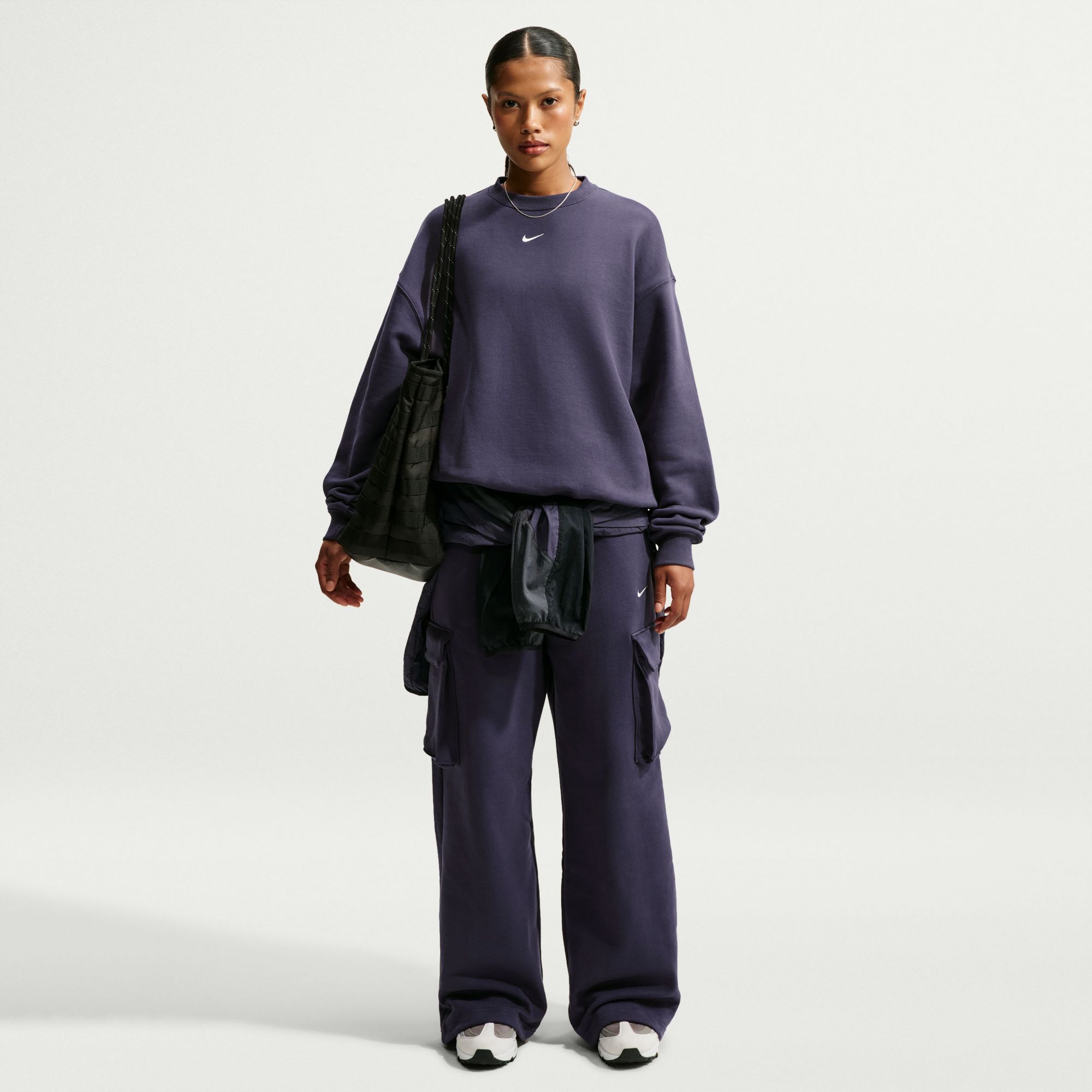Nike Women's Studio Fleece Medium Weight Oversized High-Rise Cargo Pants