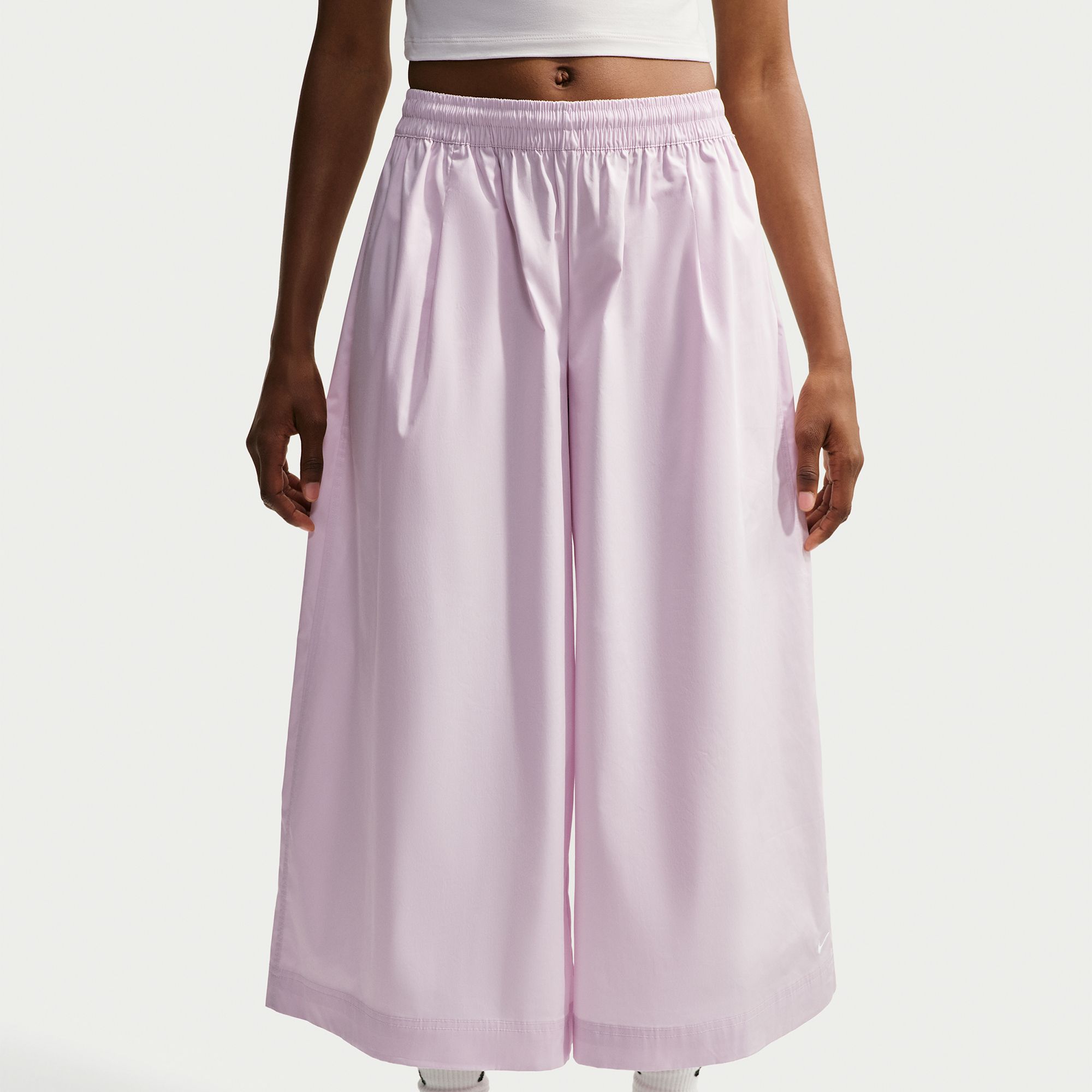 Nike Women's Sportswear Oversized Mid-Rise Poplin Culottes