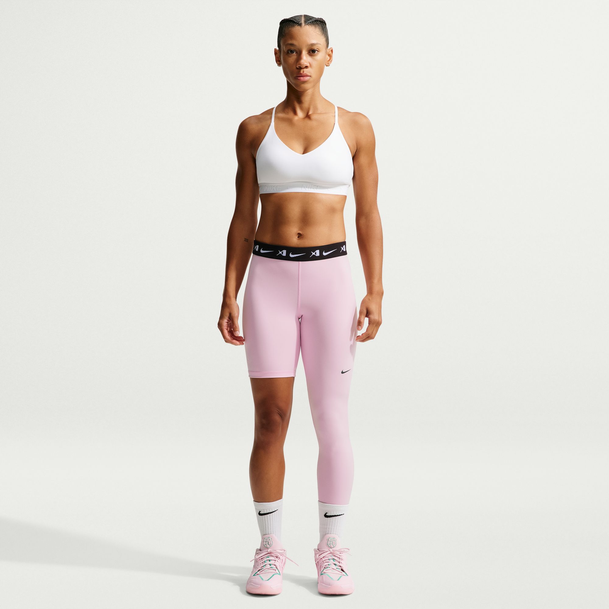 Nike Women's A'ja Wilson A'symmetric Reversible Single-Leg Basketball Leggings