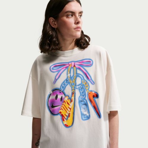 Nike Women's Sportswear Air Max Oversized Short-Sleeve T-Shirt