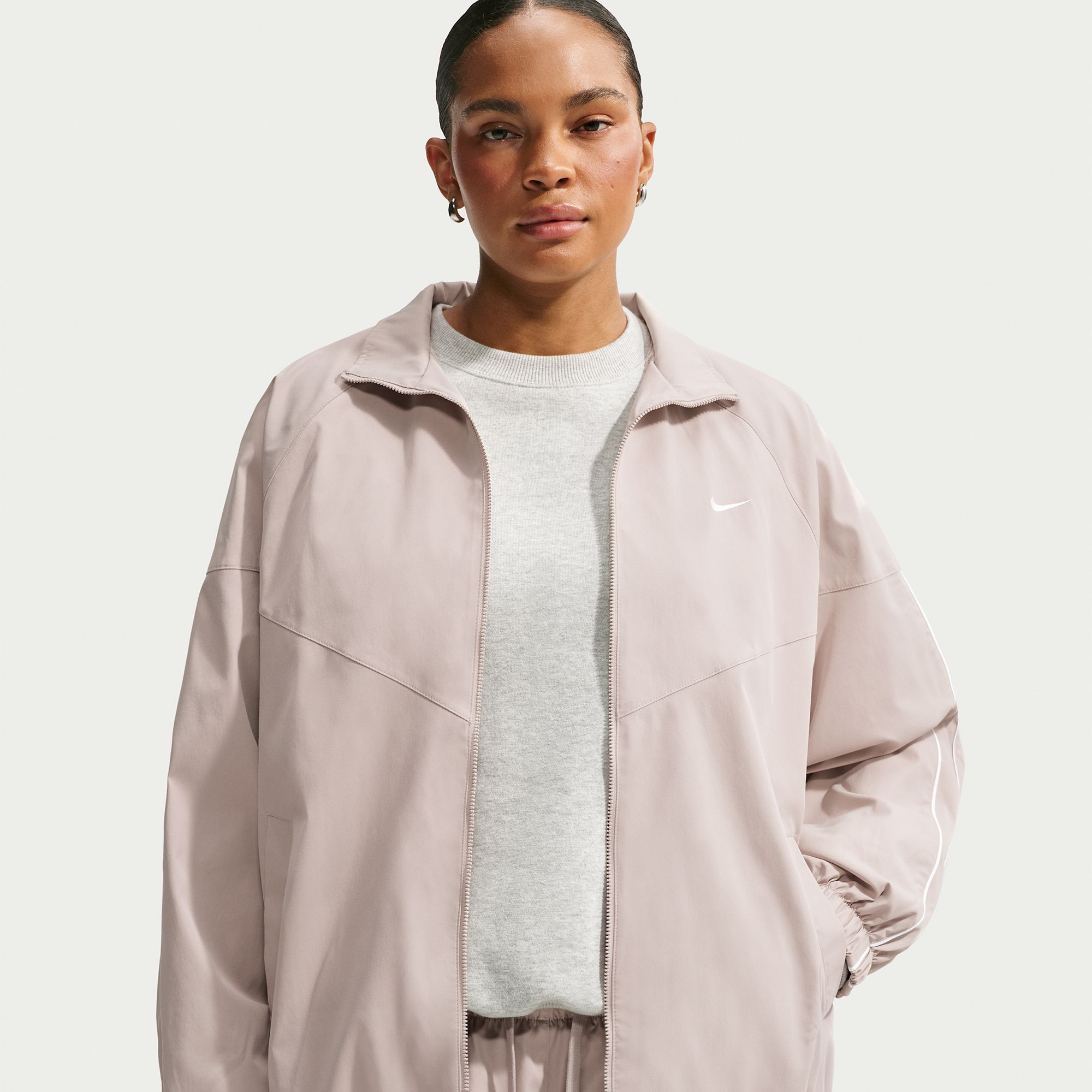 Nike Women's Sportswear Oversized Track Jacket