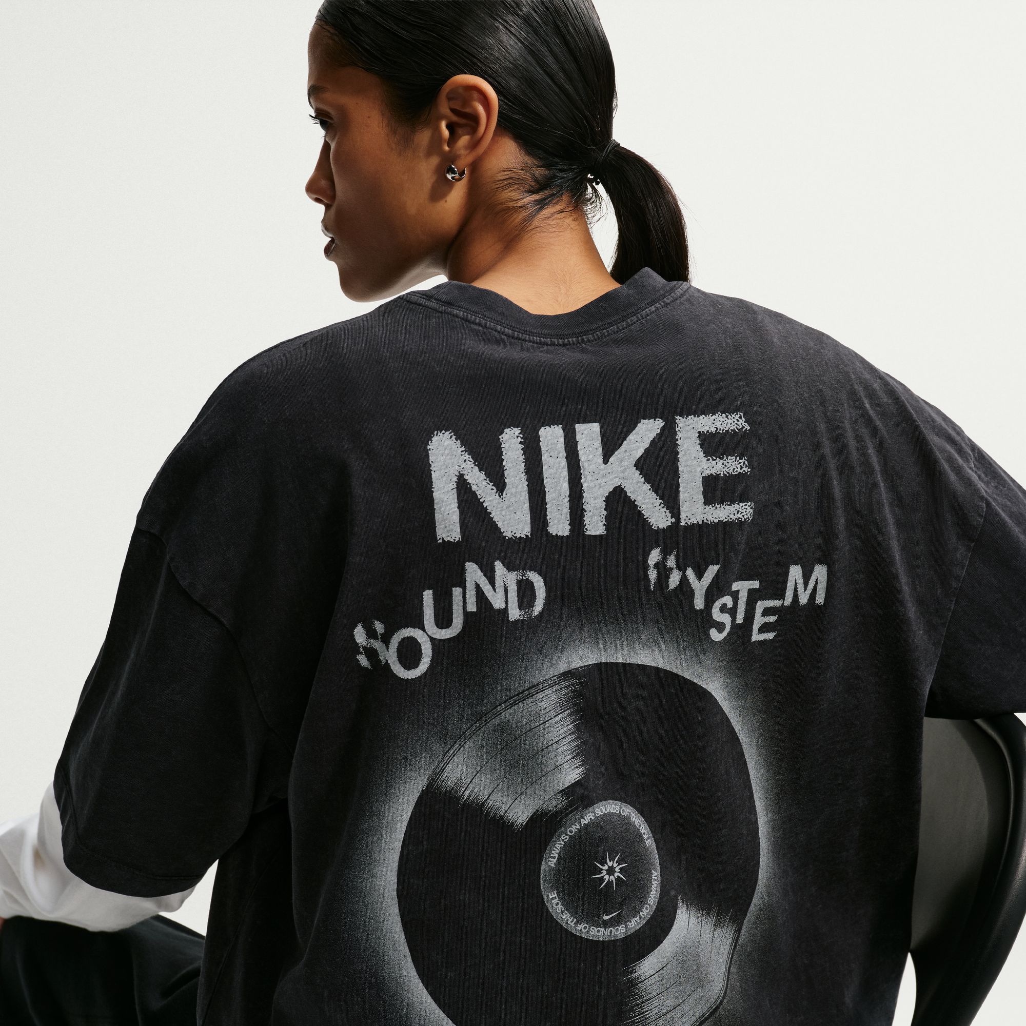 Nike Women's Sportswear Oversized Record Graphic T-Shirt