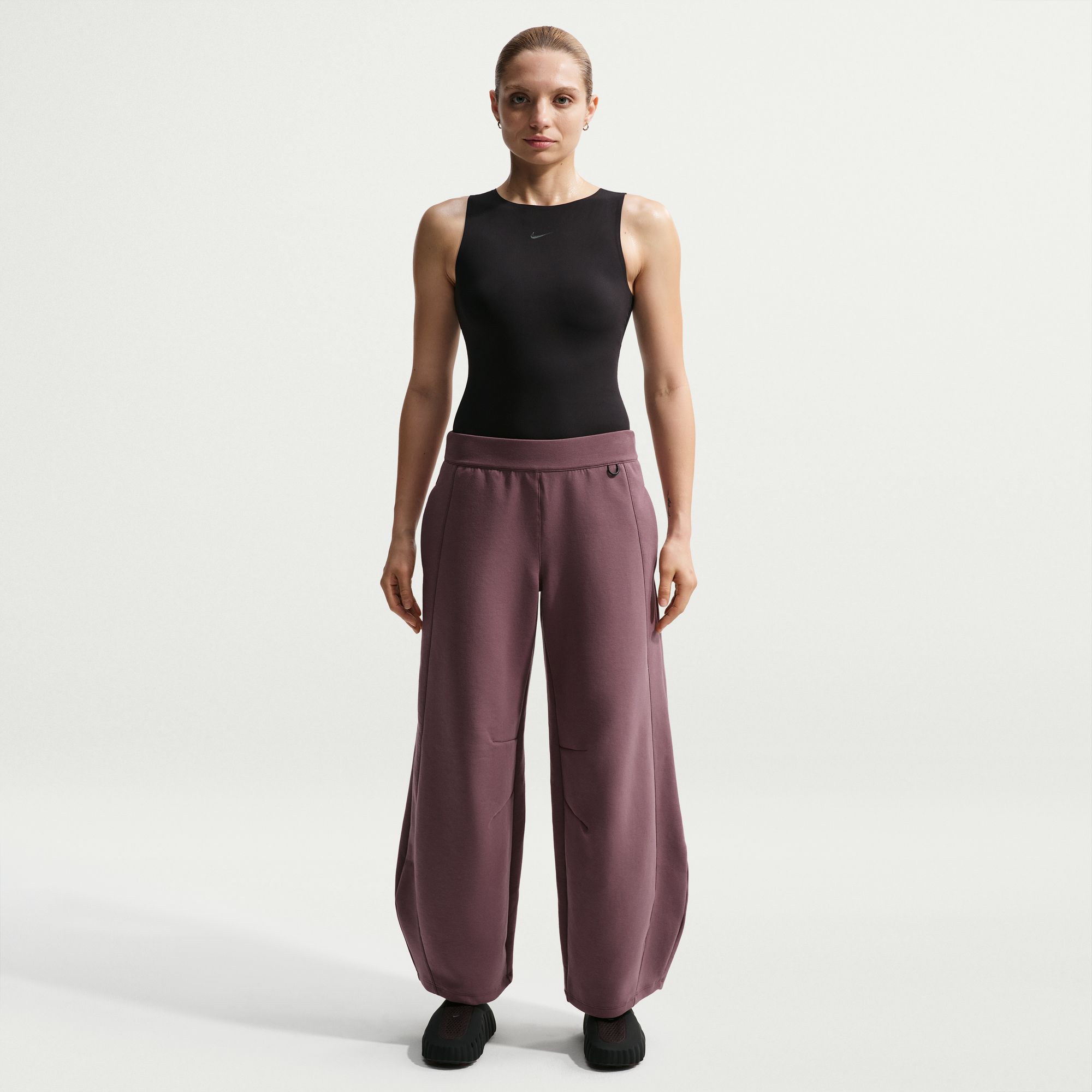 Nike Women's 24.7 ImpossiblySoft High-Waisted Wide-Leg Pants