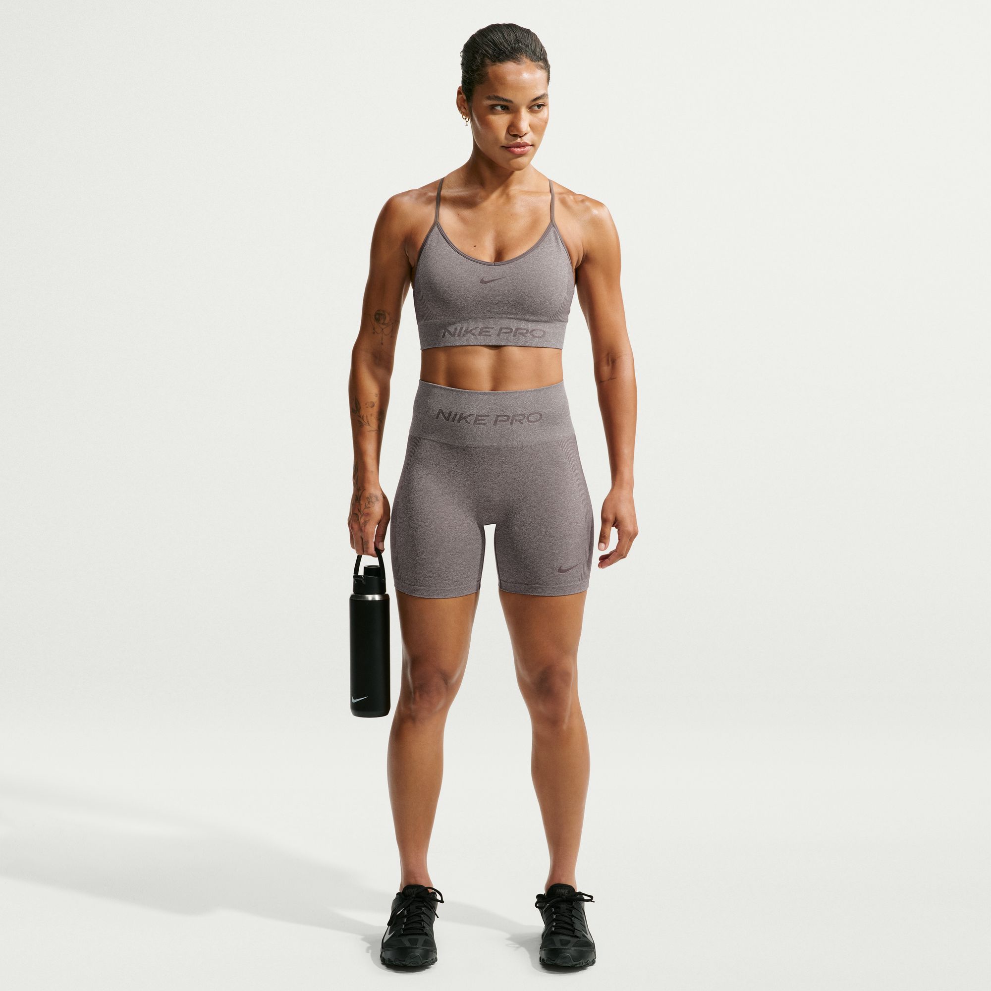 Nike Women's Pro Seamless Dri-FIT High-Waisted 5" Biker Shorts