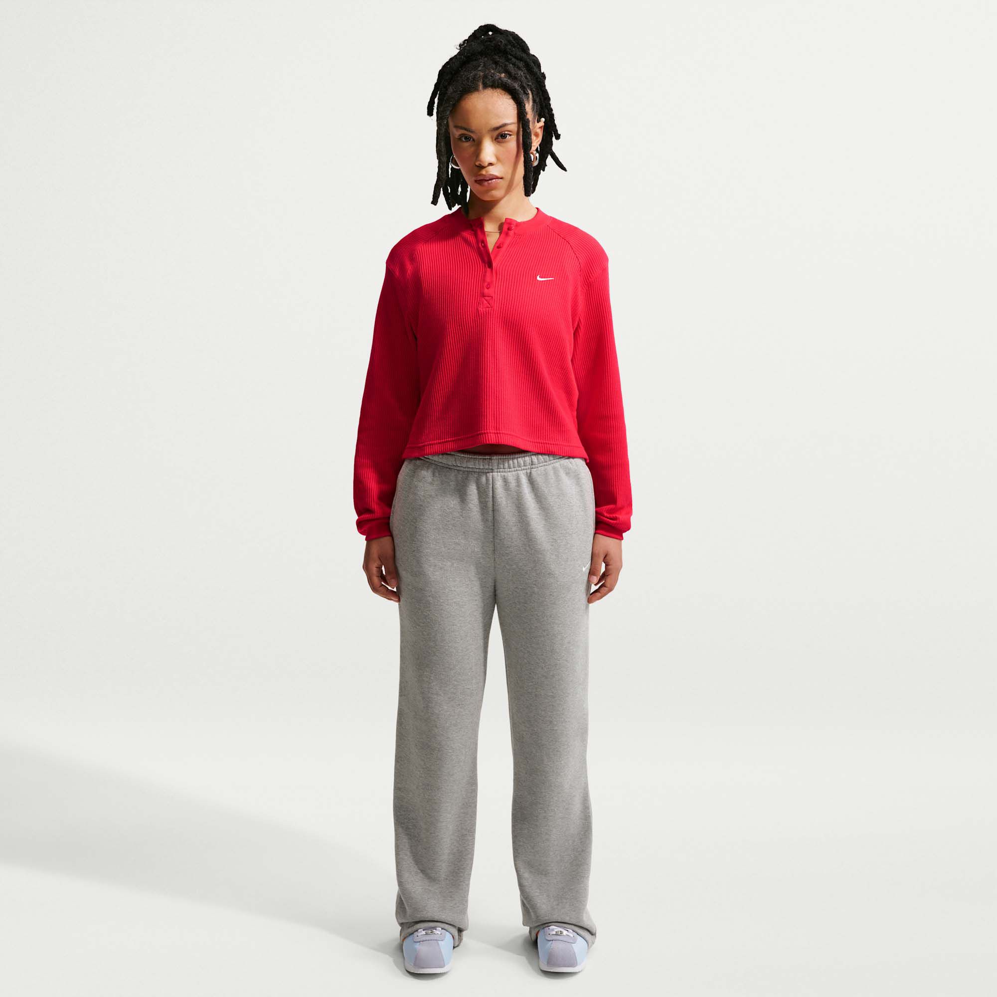 Nike Women's Sportswear Chill Waffle Top