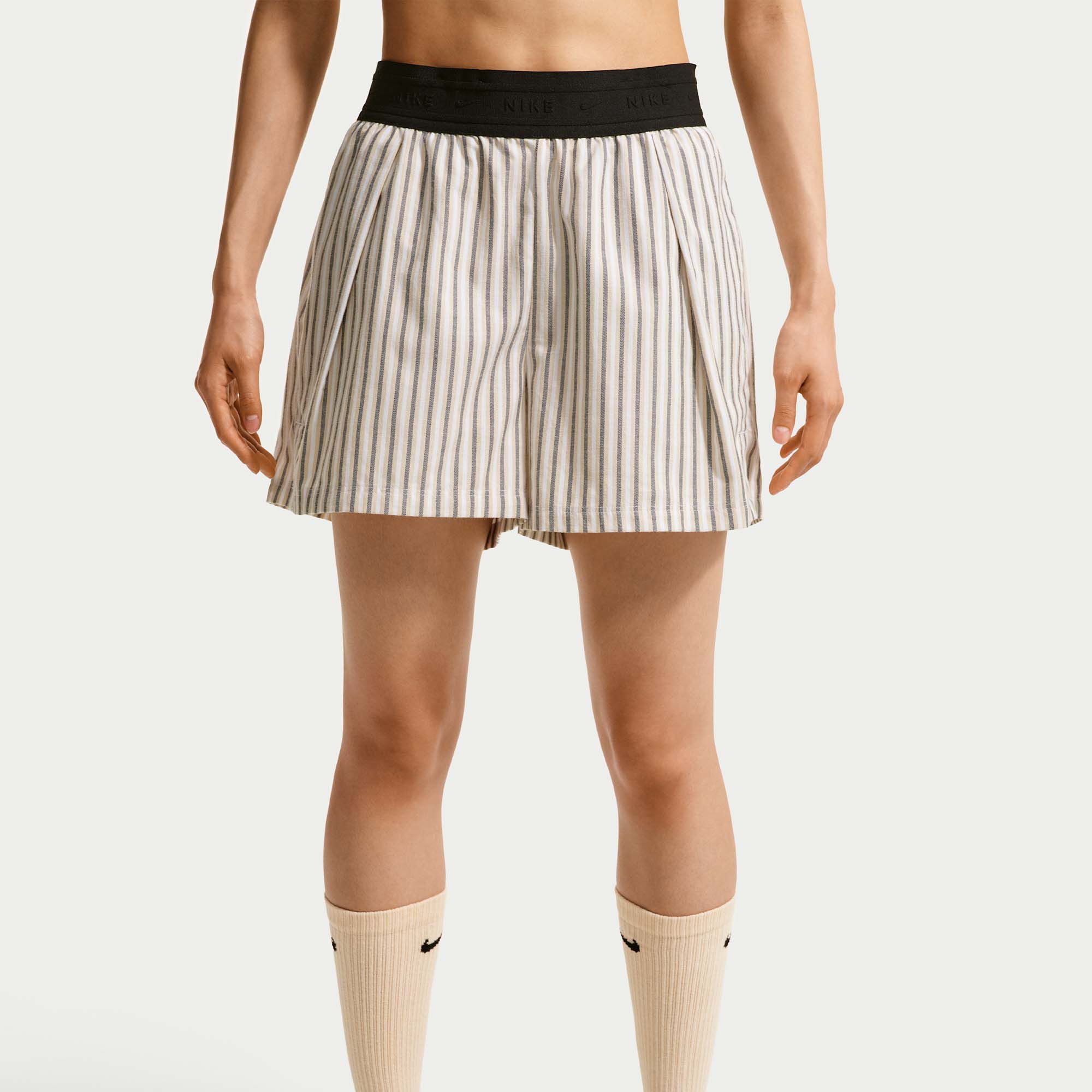 Nike Women's Sportswear Chill Poplin Striped Shorts