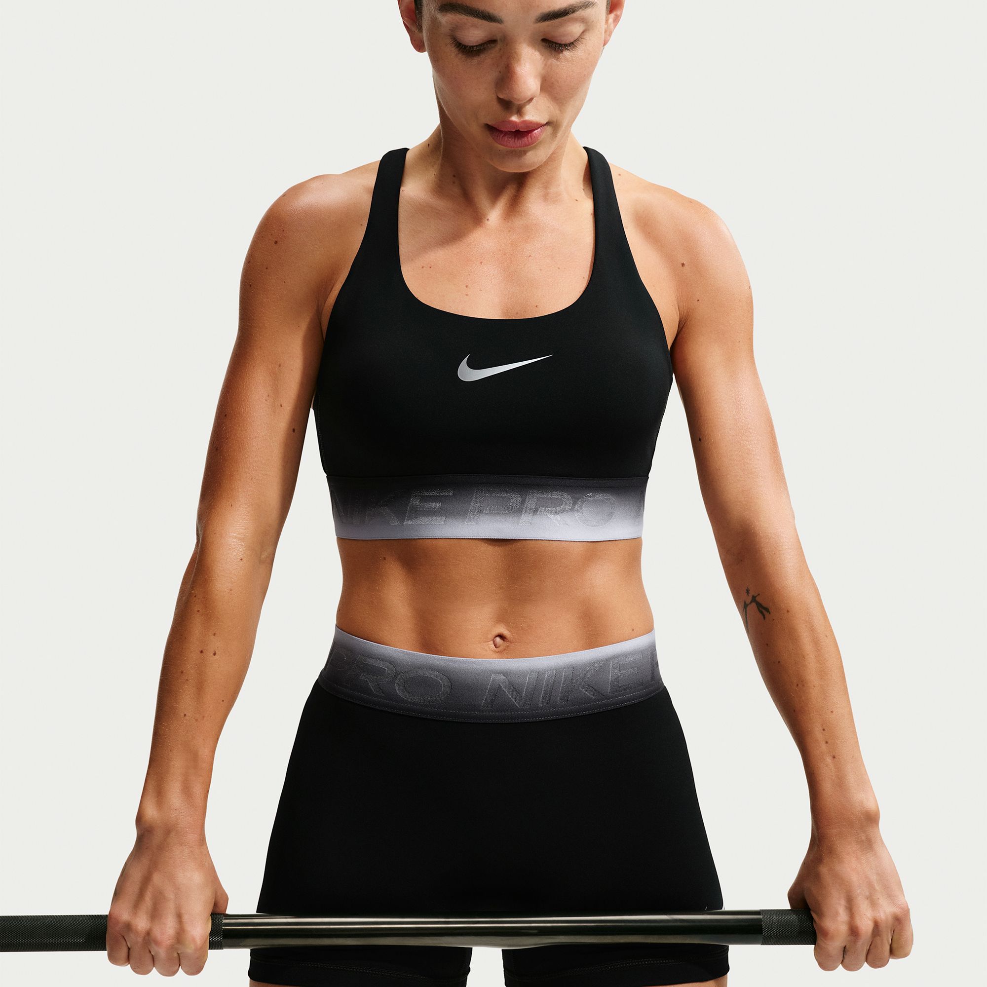 Nike Pro Women's Light-Support Non-Padded Gradient Sports Bra