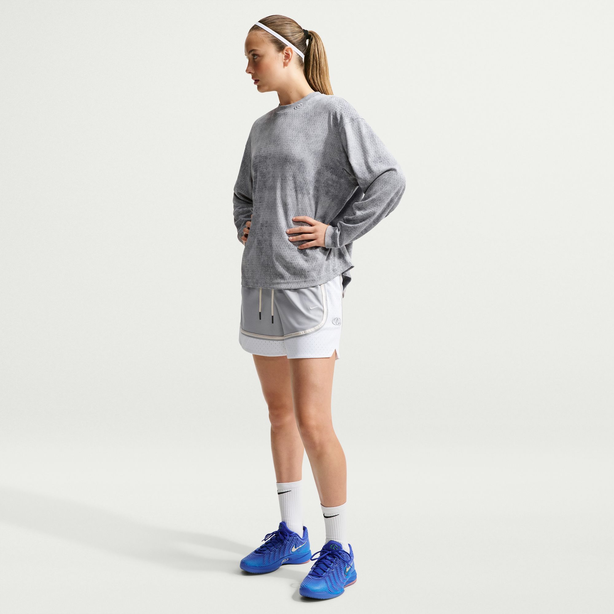 Nike Women's Caitlin Clark Standard Issue Dri-FIT 6" Game Curve Basketball Shorts